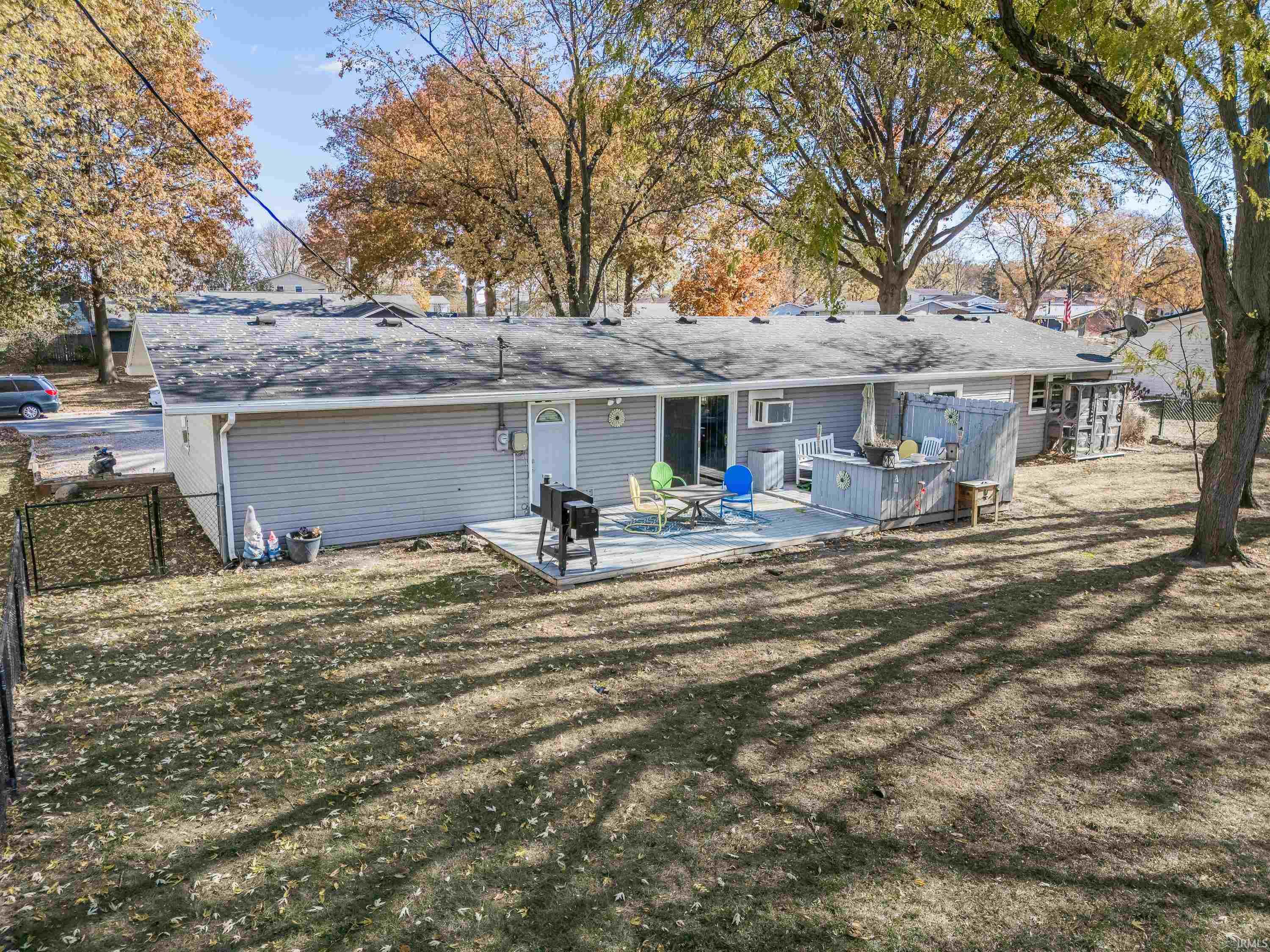 Photo 4 of 3706 Norland Lane