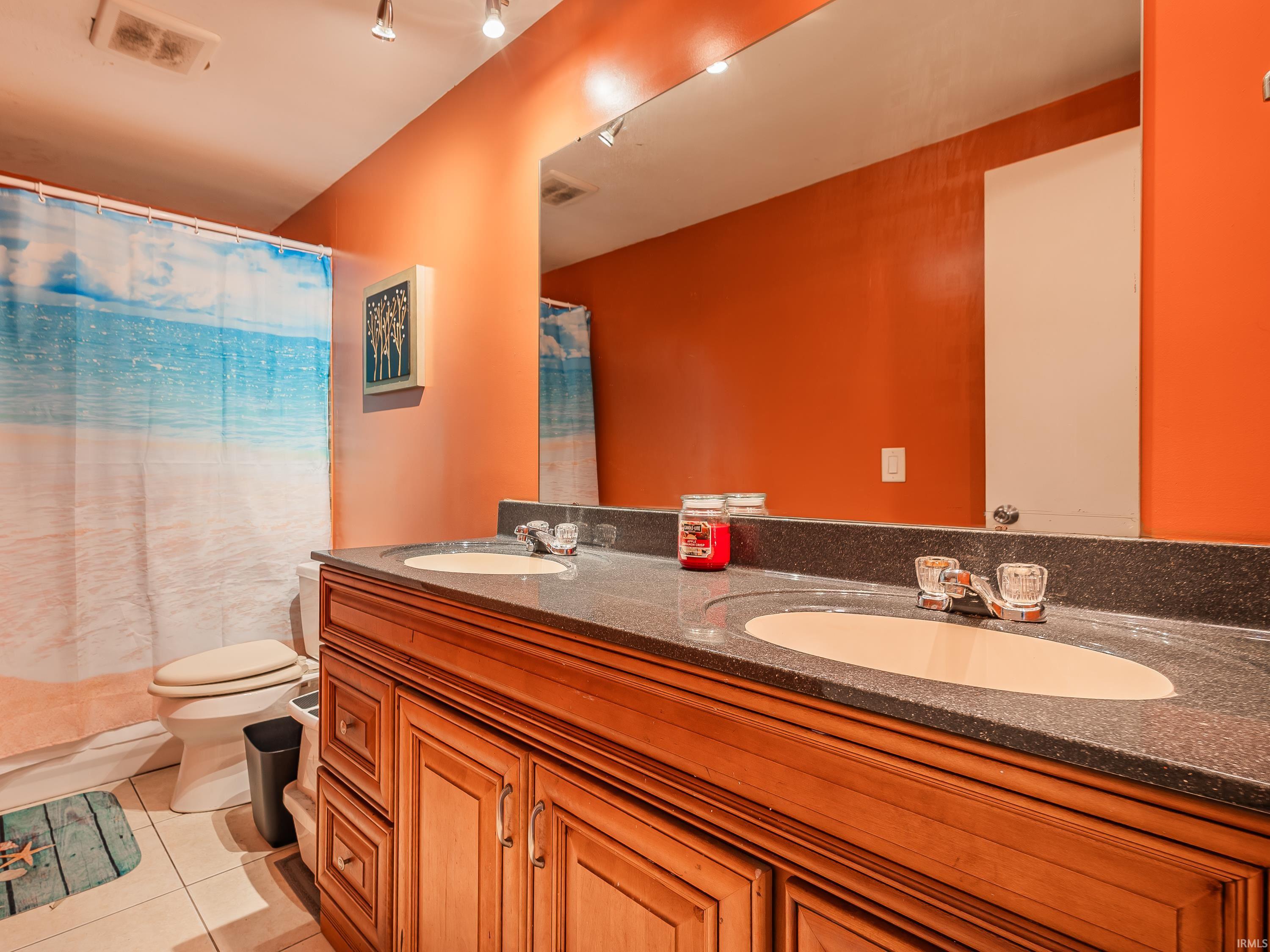 Photo 6 of 3706 Norland Lane