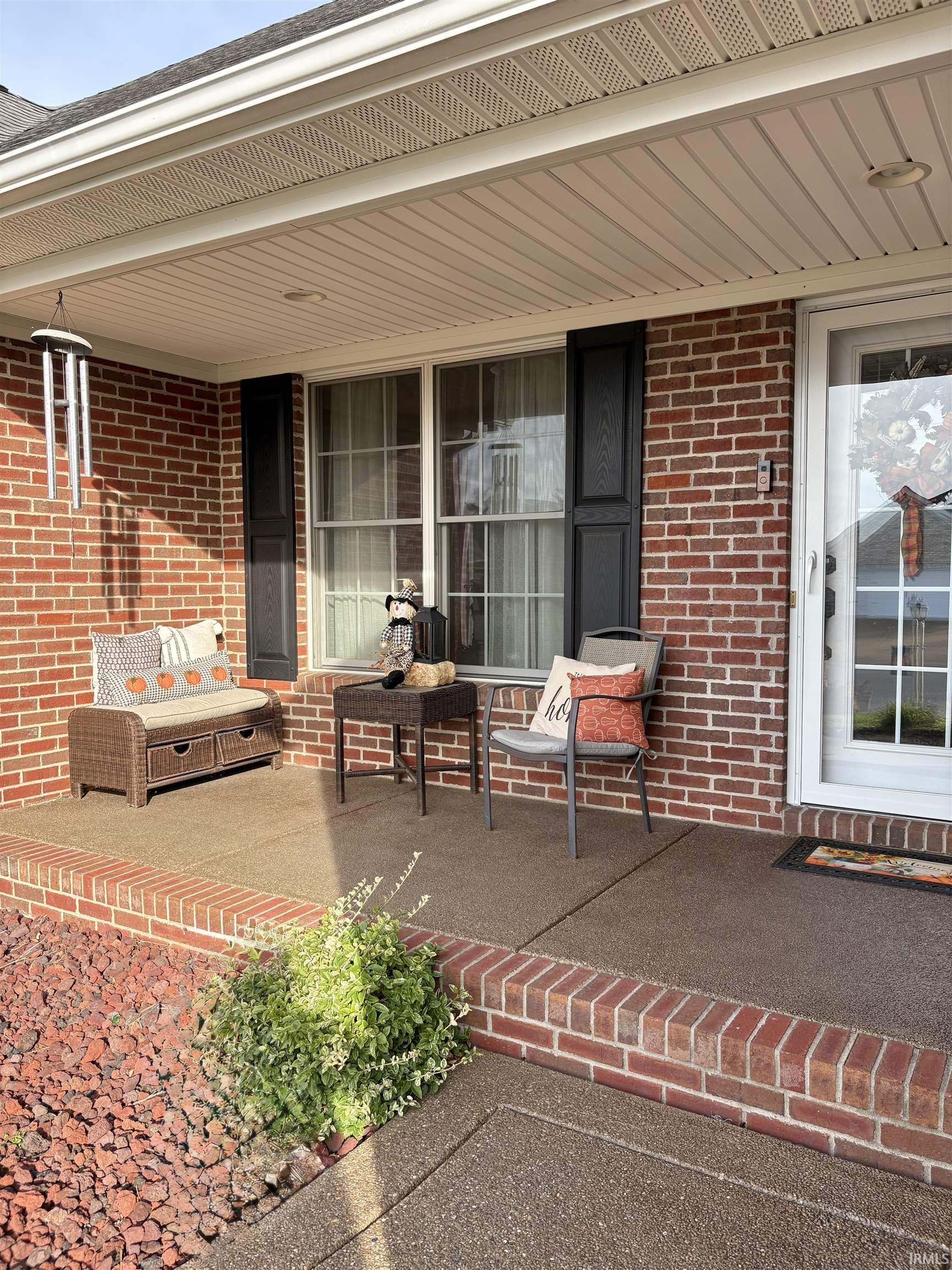 Homes for sale in Evansville, IN | 6117 Porterfield Dr, Evansville, IN 47711 | MLS# 202544736