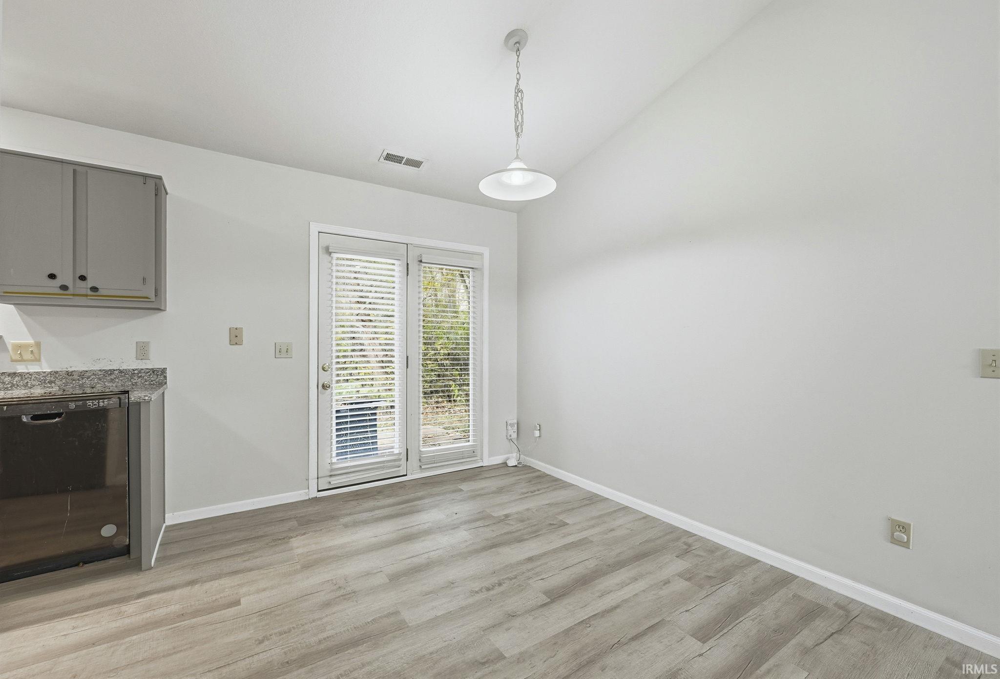 Photo 13 of 107 N 200 E