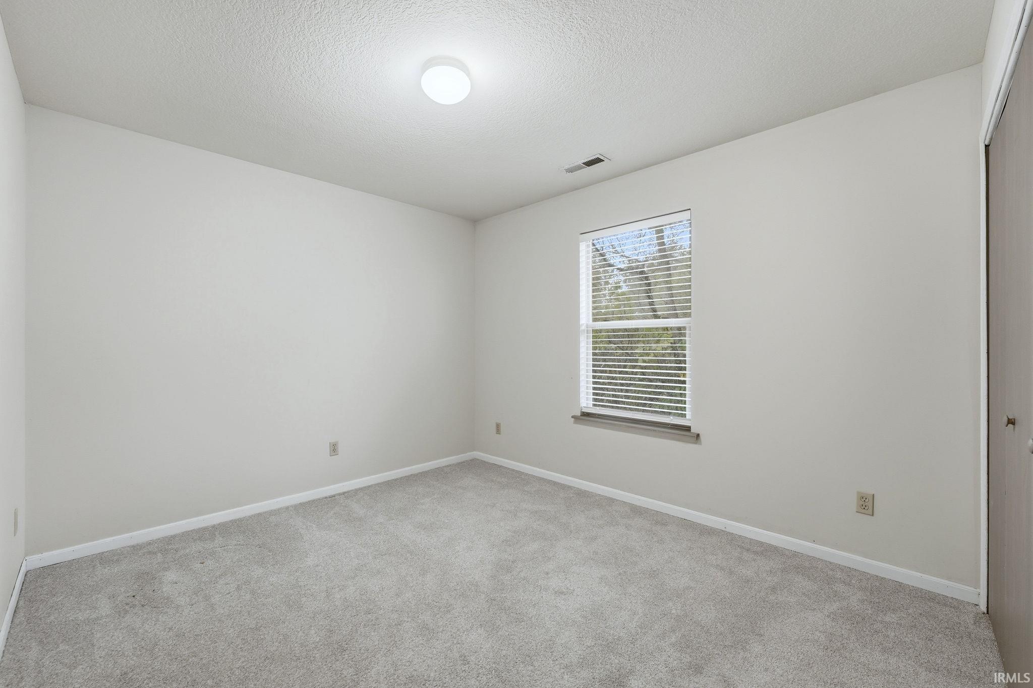 Photo 21 of 107 N 200 E