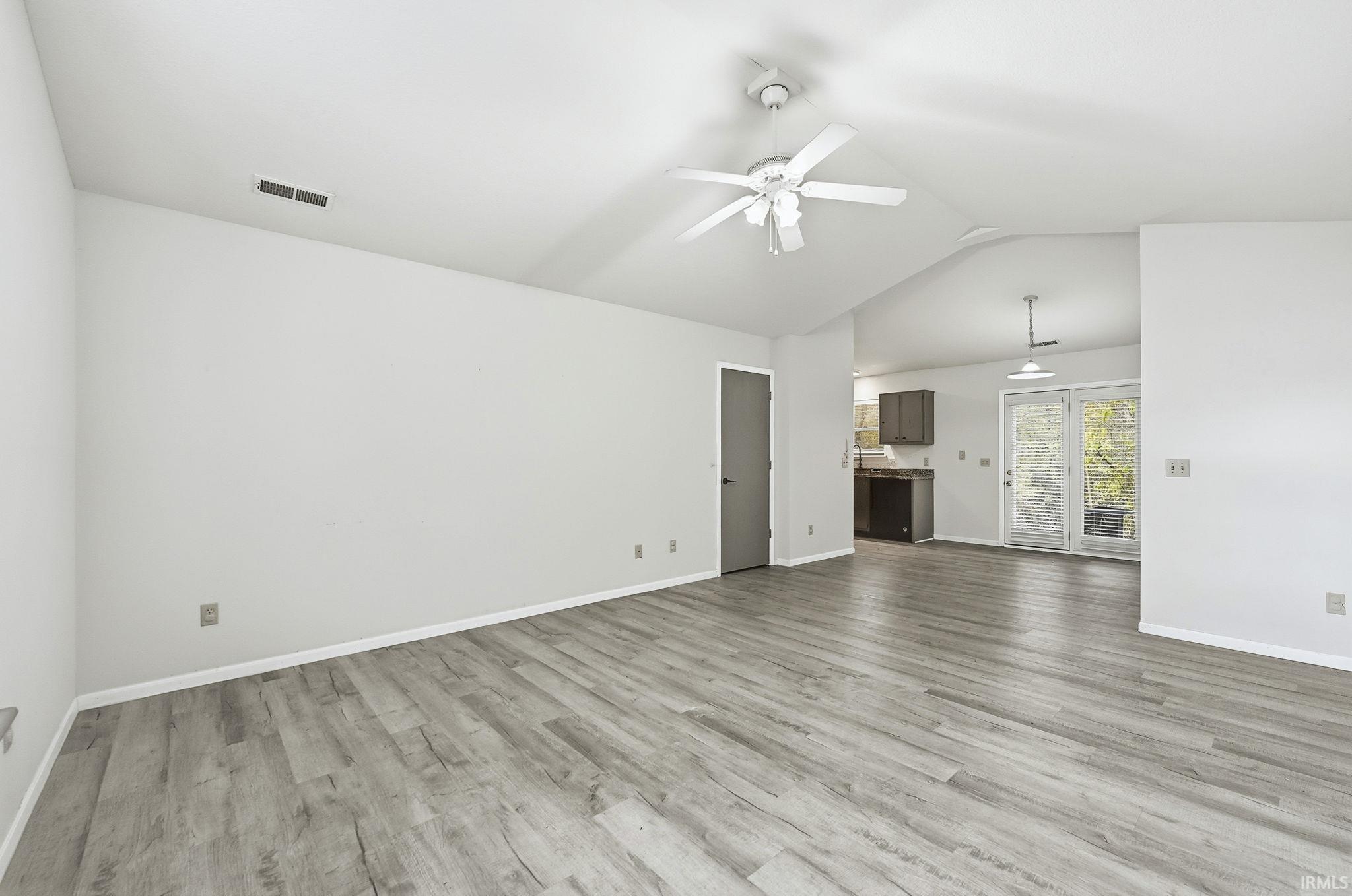 Photo 8 of 107 N 200 E