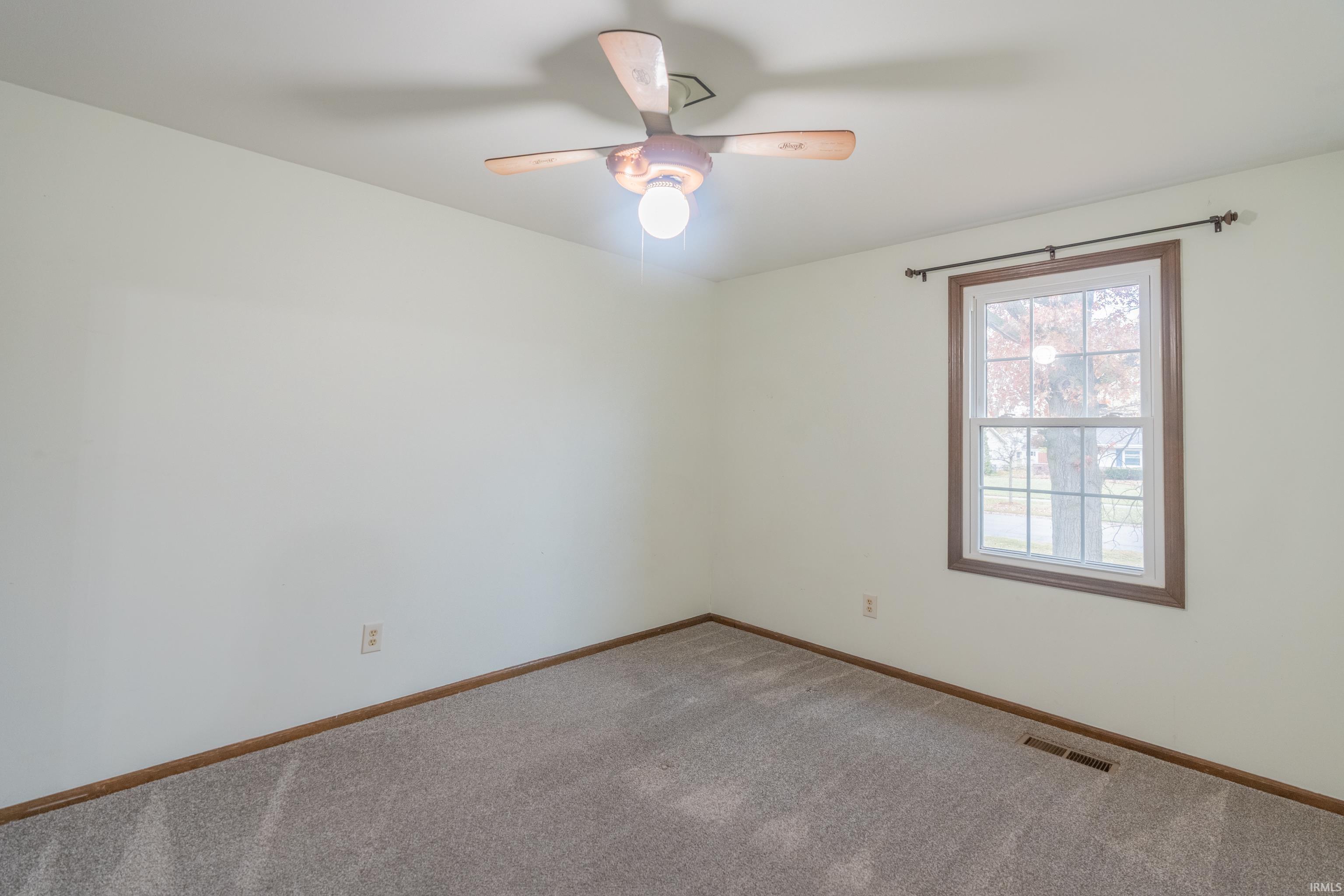 Photo 8 of 1818 Lindenwood Avenue