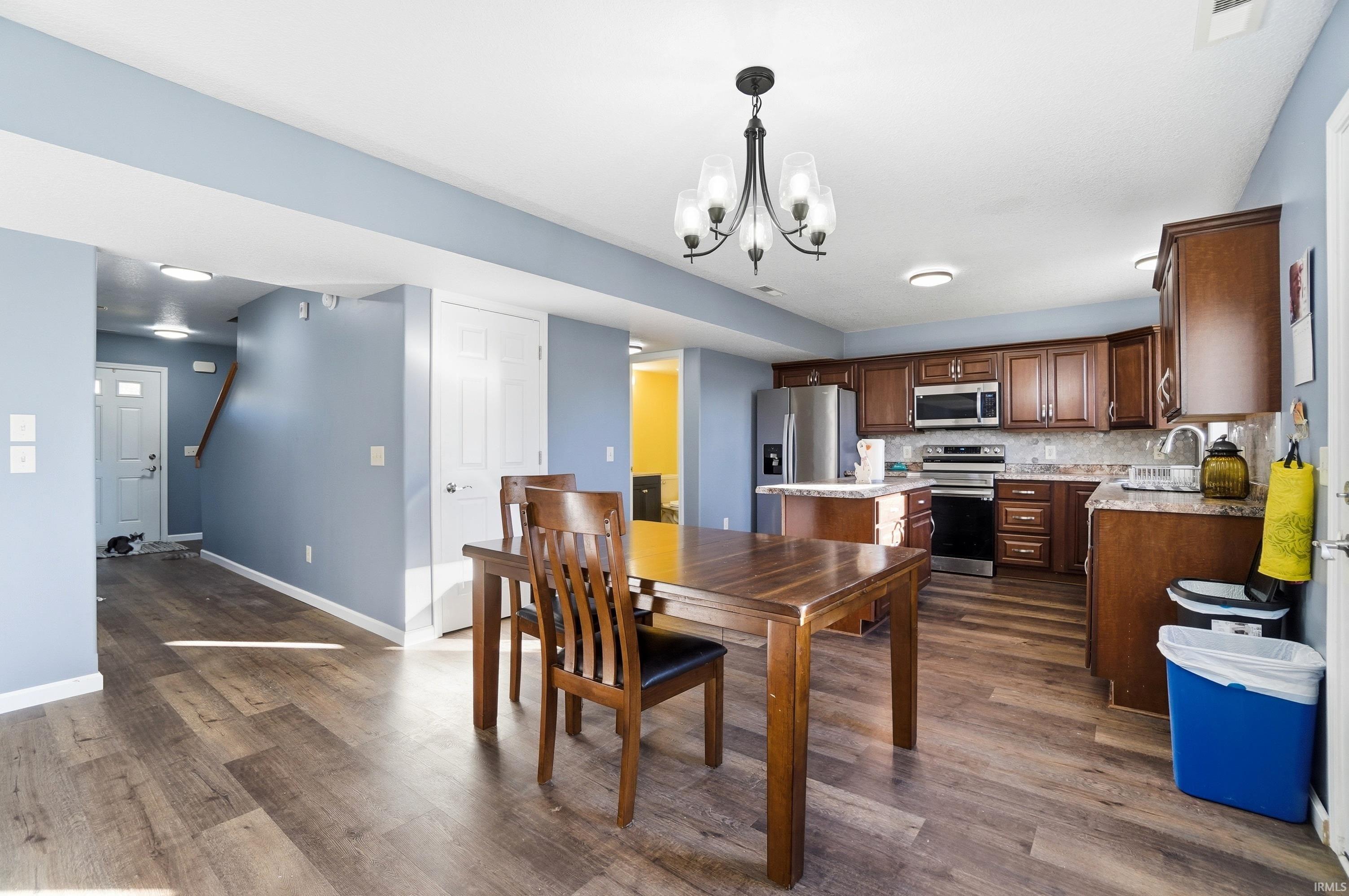 Photo 8 of 7827 Singletree Place