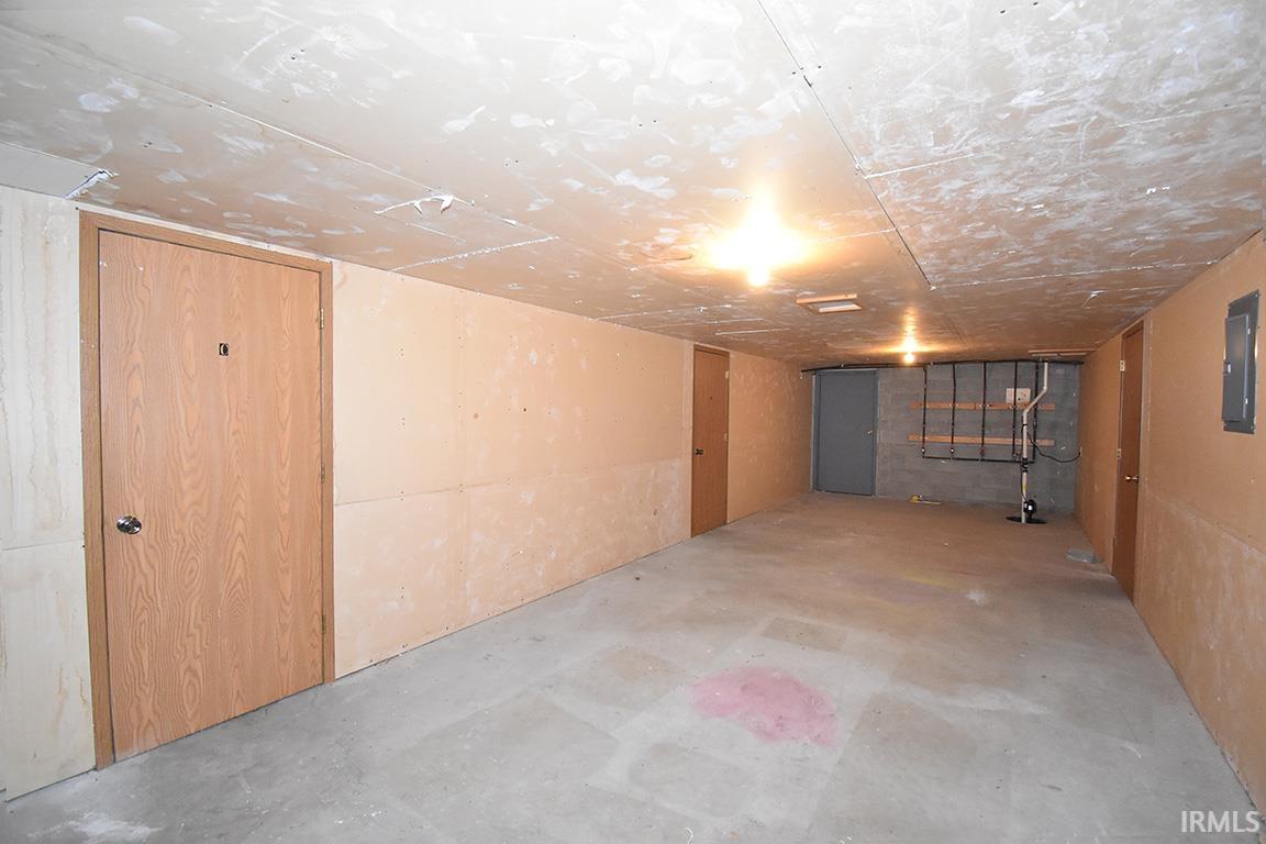 Photo 21 of 1101 Court Lane