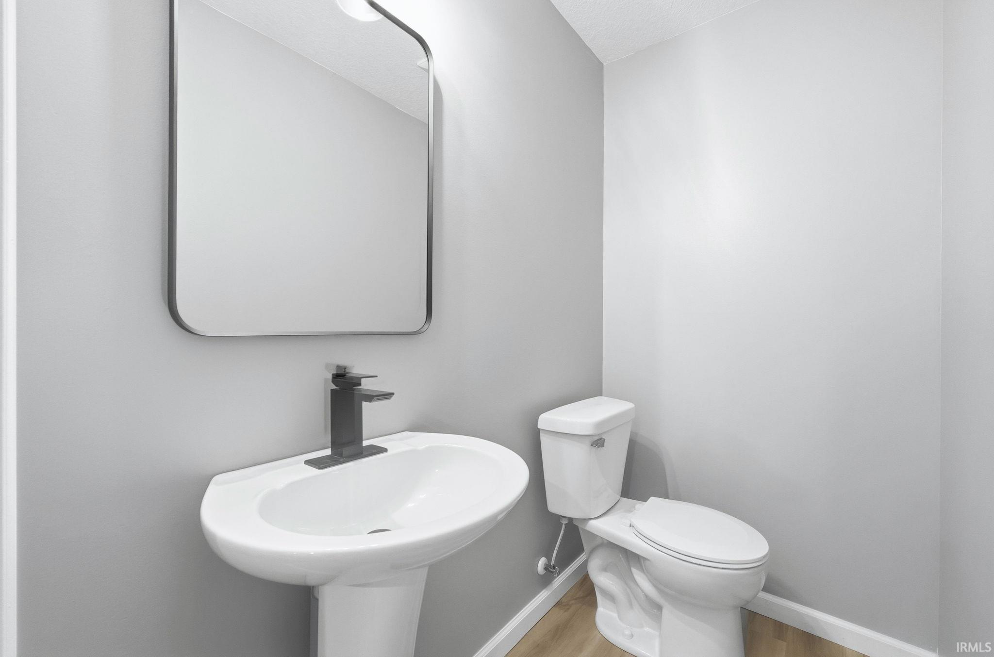 Photo 21 of 4911 S 600 E-57