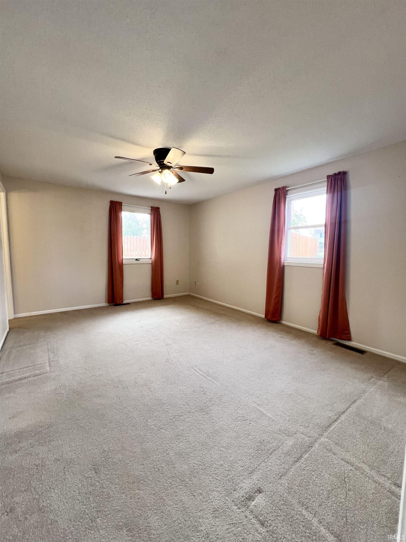 Photo 18 of 9619 Creek Bed Place