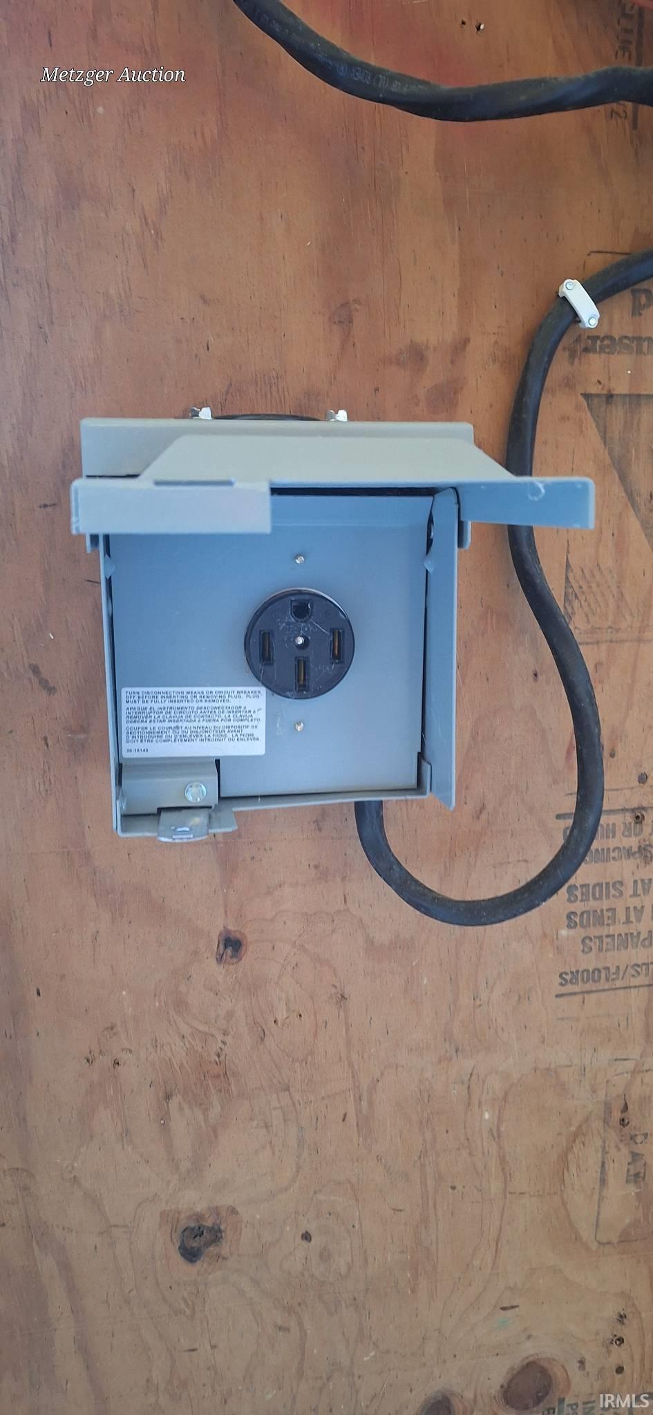 Photo 4 of 1102 Drover Street