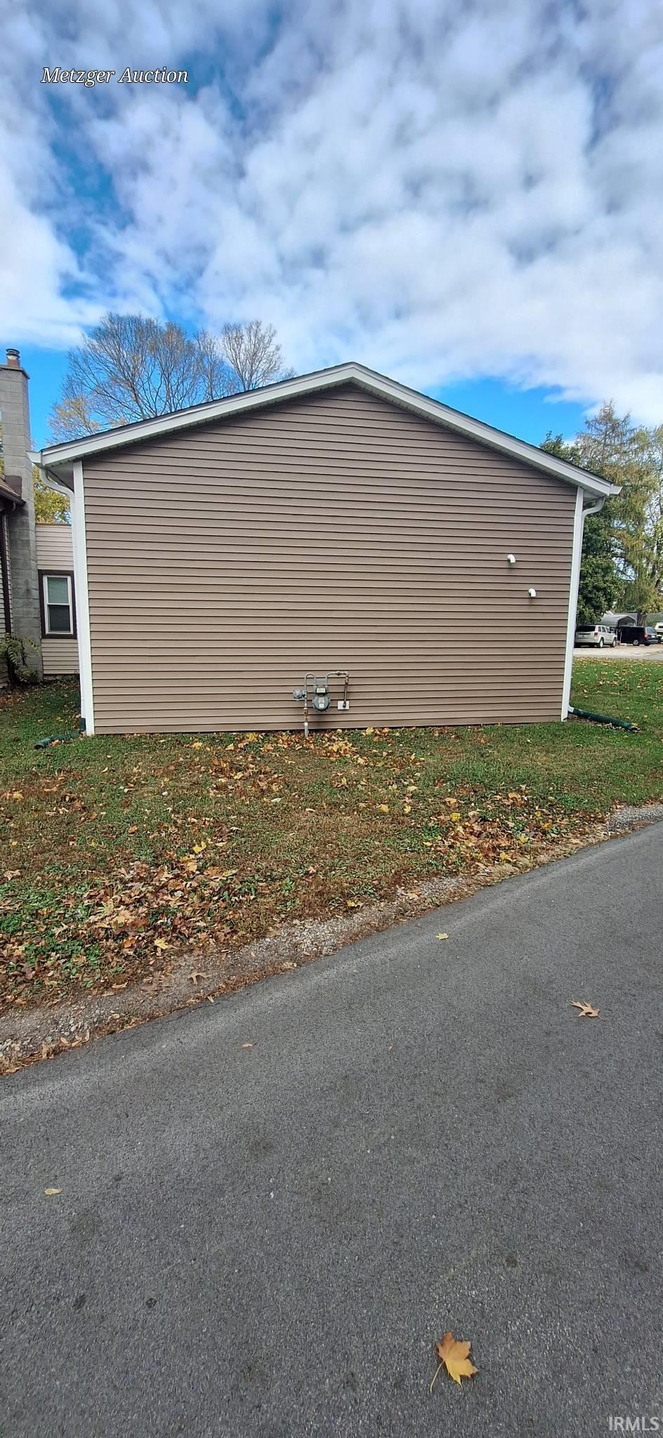 Photo 9 of 1102 Drover Street