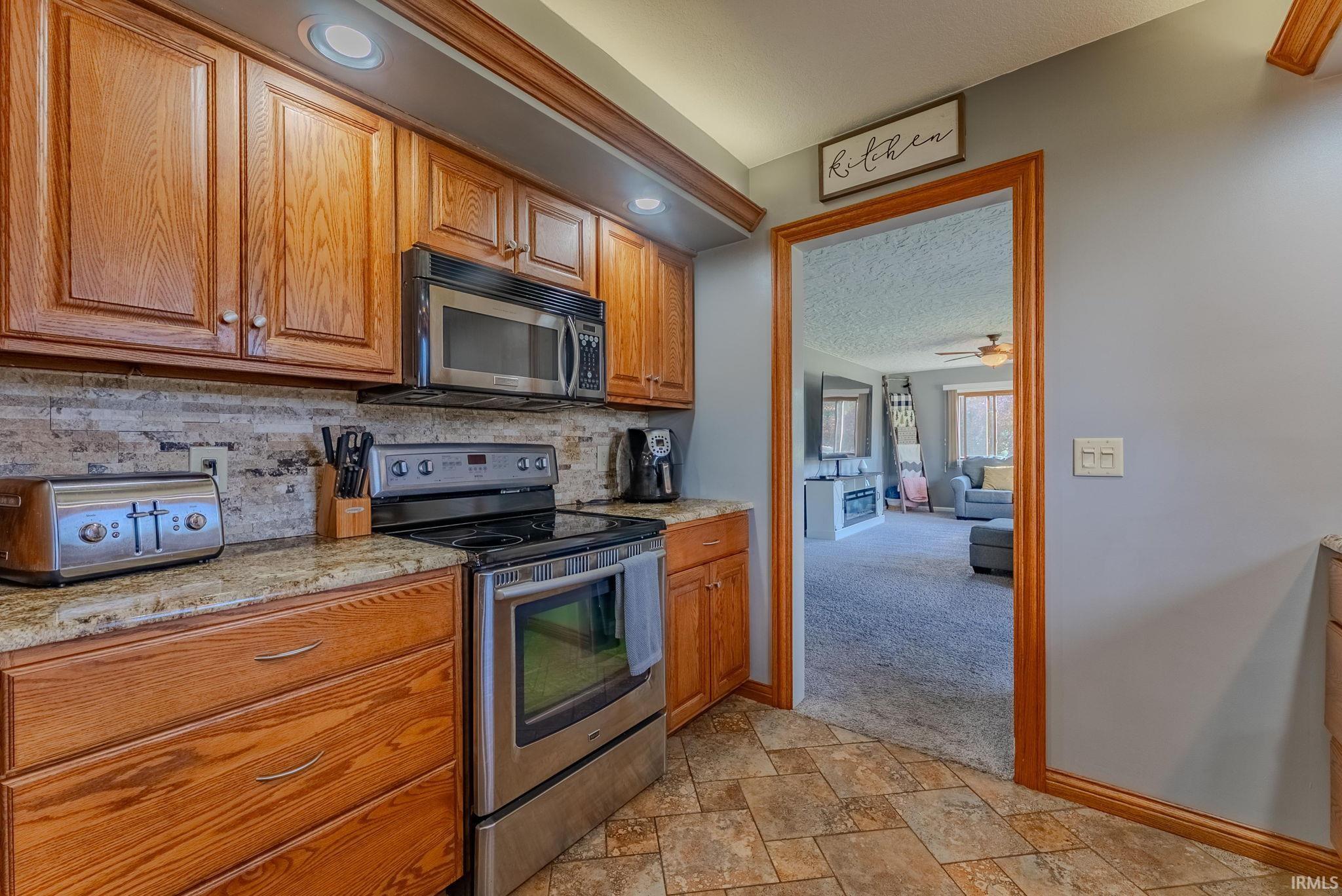 Photo 11 of 1321 Helms Drive