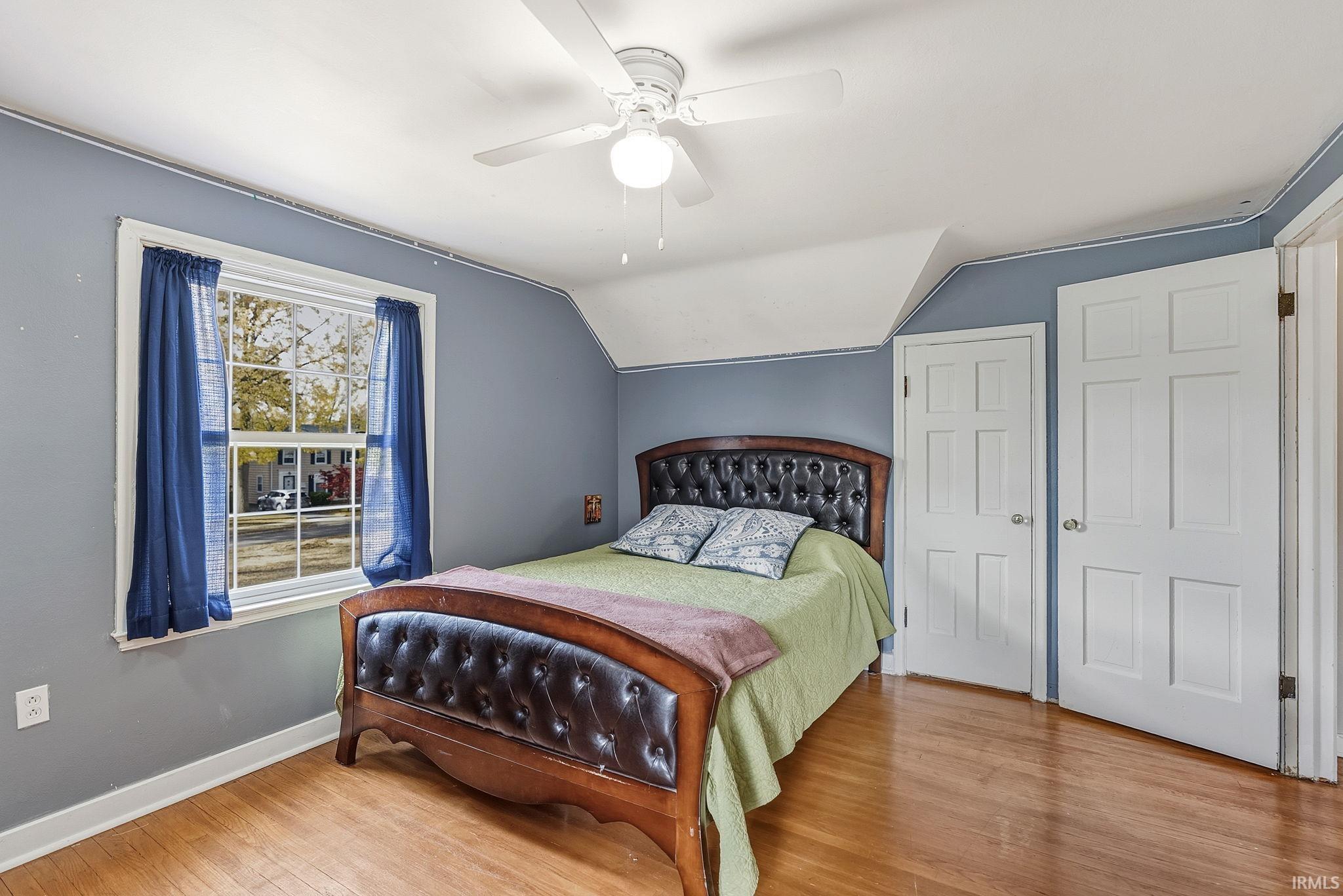 Photo 14 of 4817 Tacoma Avenue