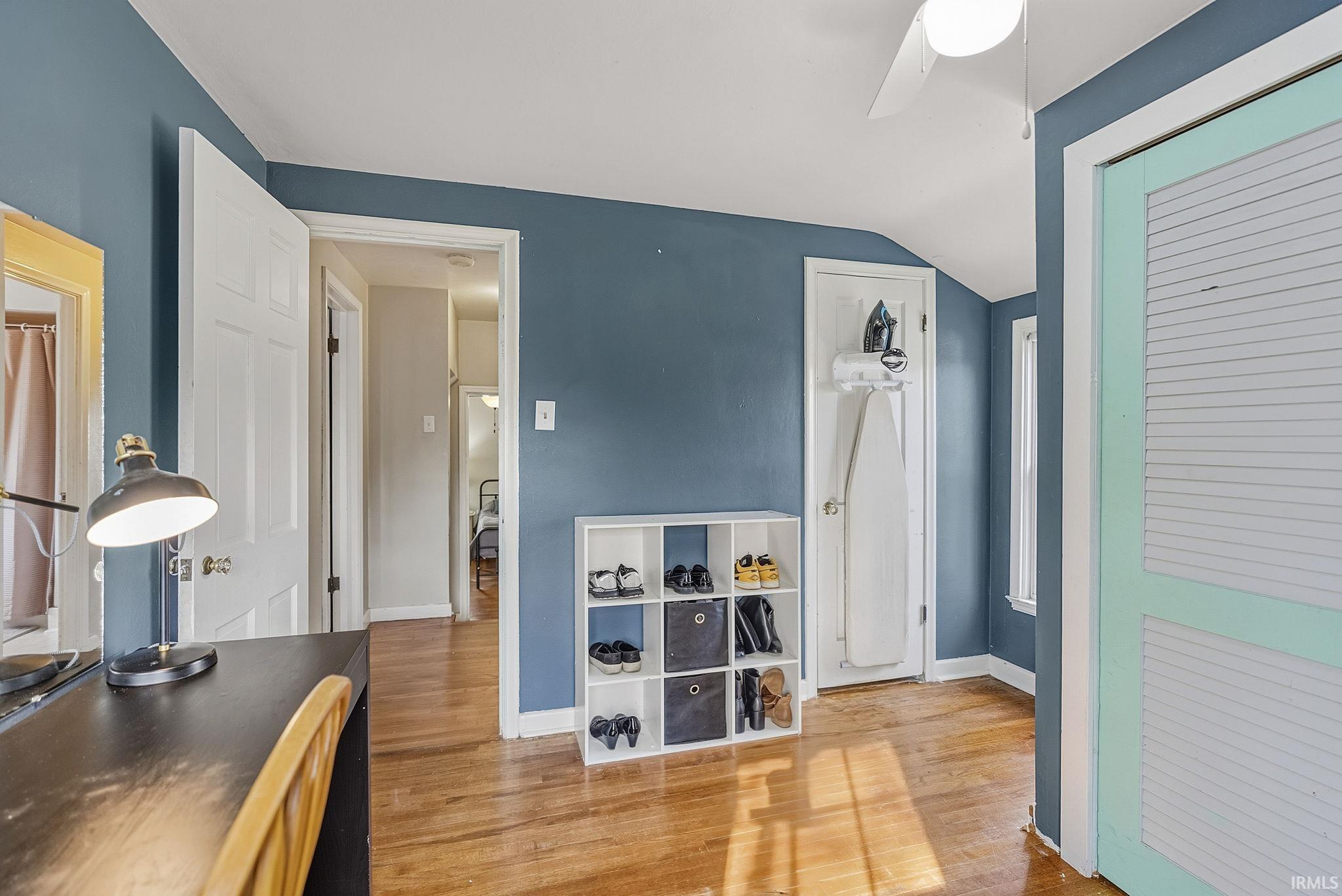 Photo 18 of 4817 Tacoma Avenue