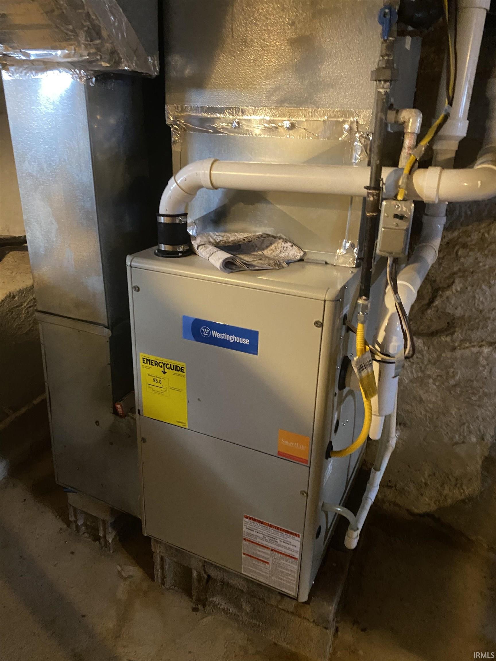 Photo 9 of 672 E Franklin Street