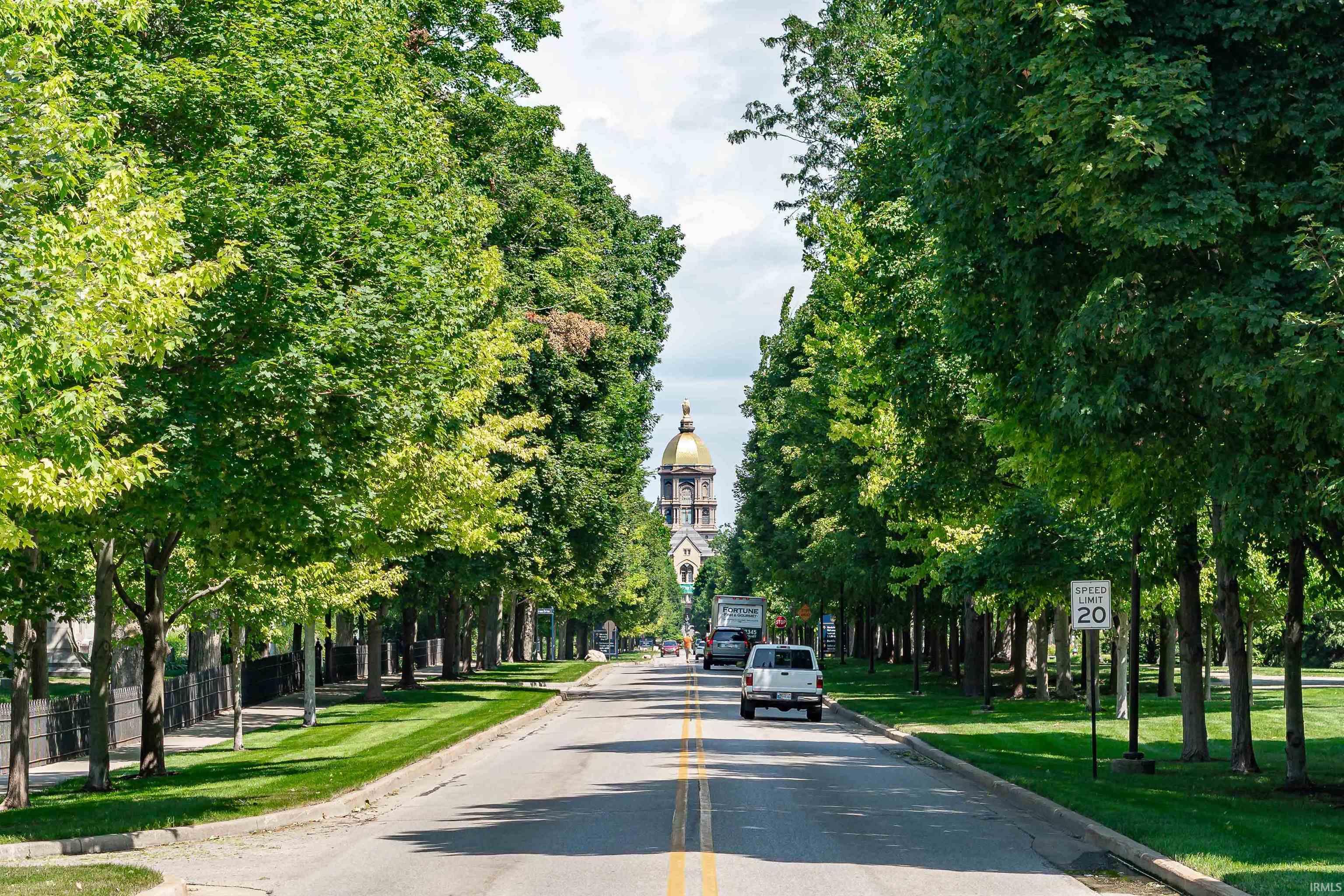 Homes for sale in South Bend, IN | 316 Howard St, South Bend, IN 46617 | MLS# 202544848