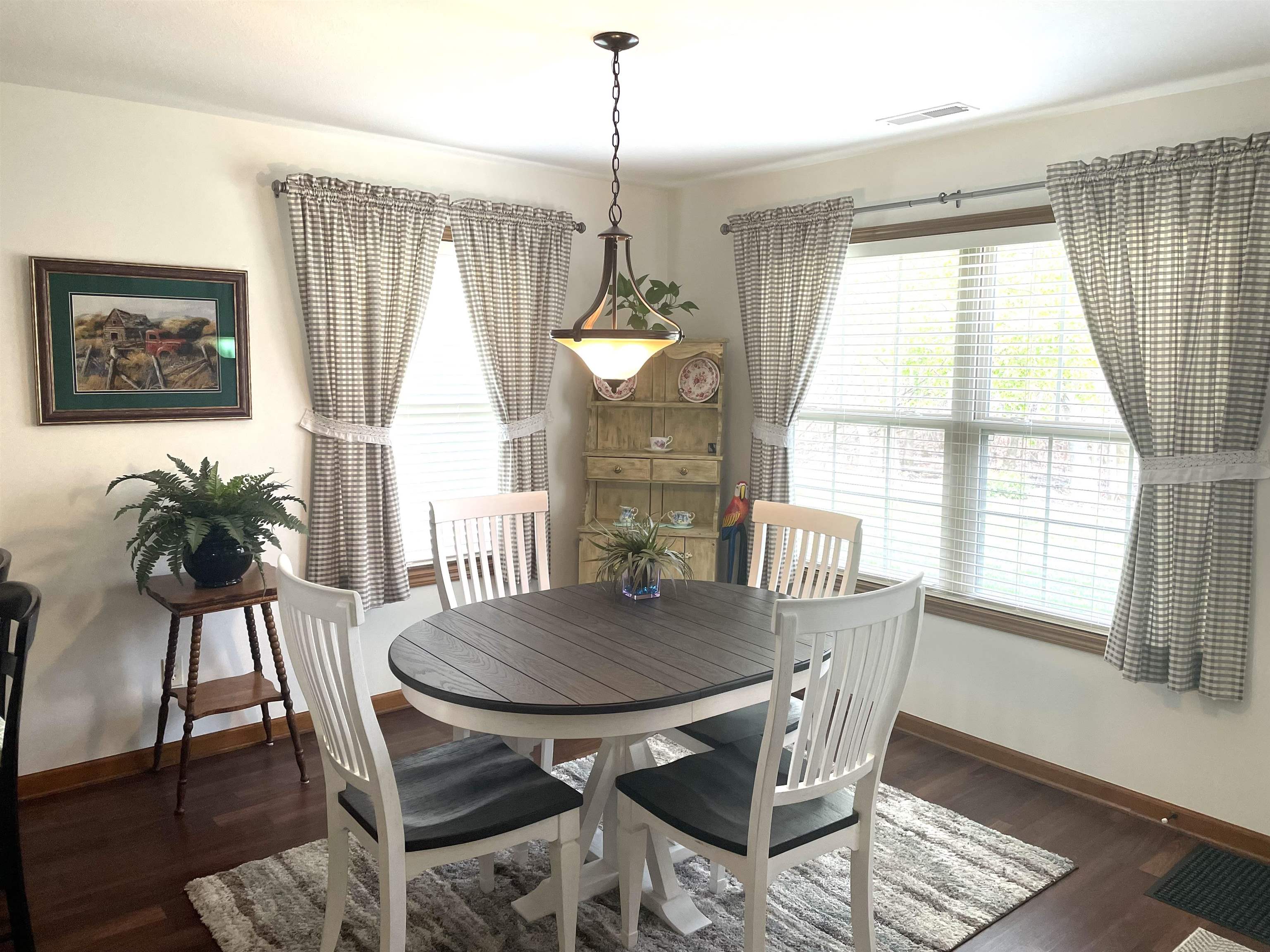 Photo 13 of 223 Coronet Street