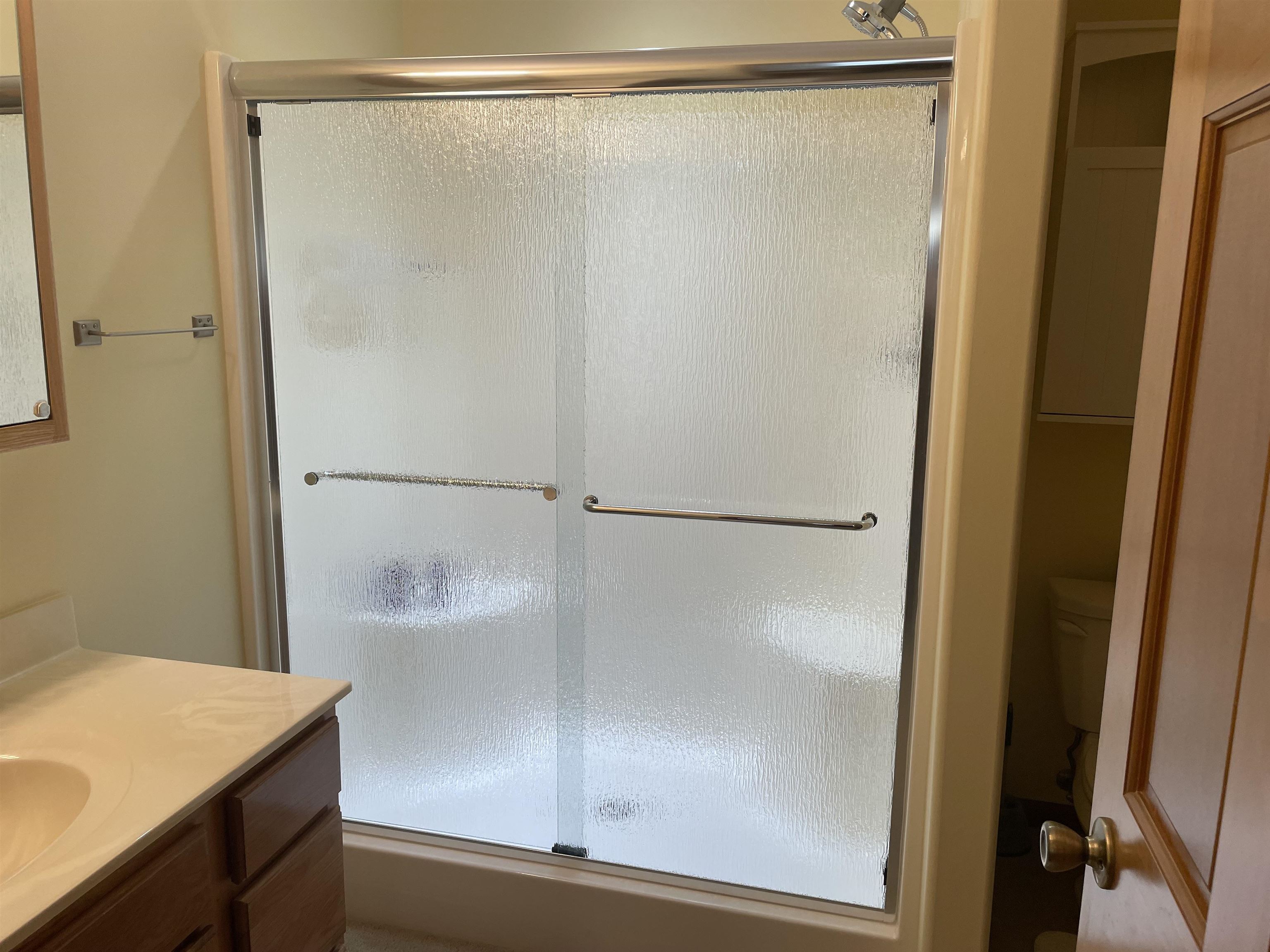 Photo 27 of 223 Coronet Street