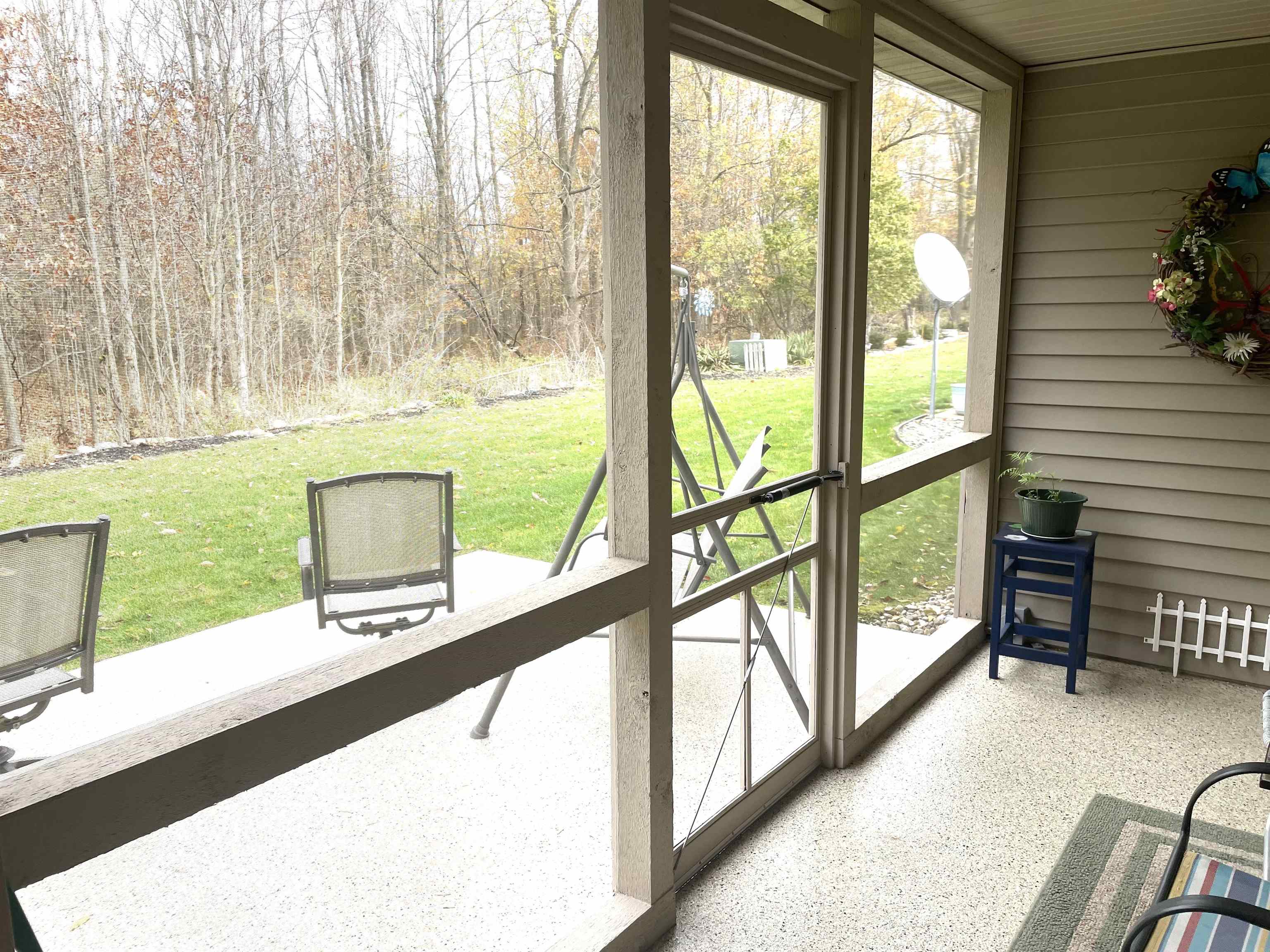 Photo 5 of 223 Coronet Street