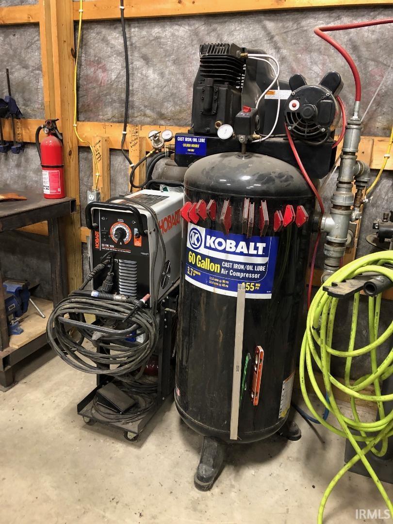 Photo 21 of 5562 W 100 N