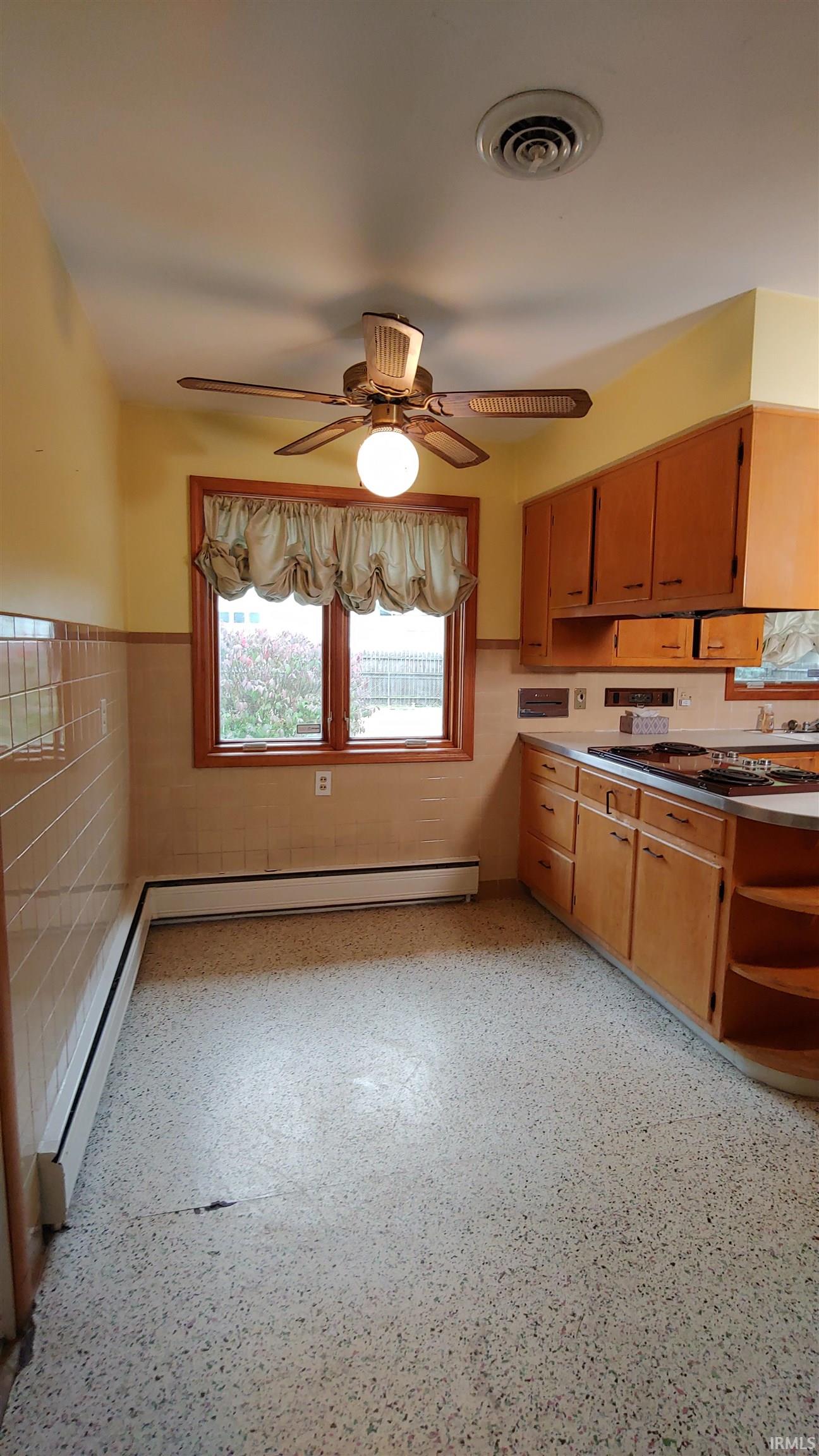 Photo 12 of 4742 TRIER Road