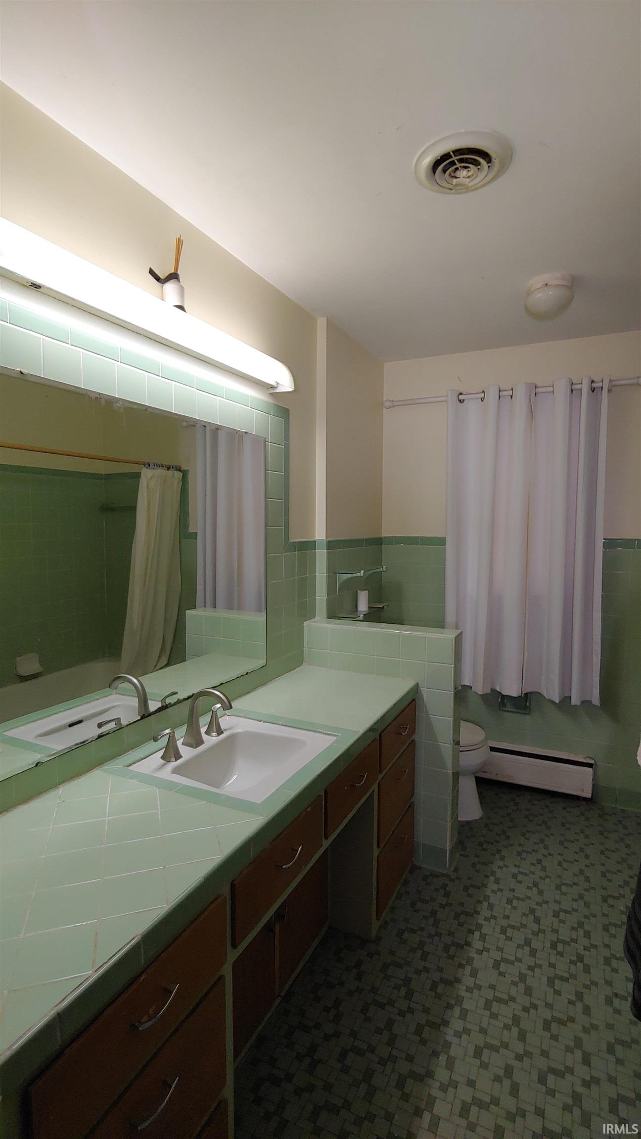 Photo 16 of 4742 TRIER Road