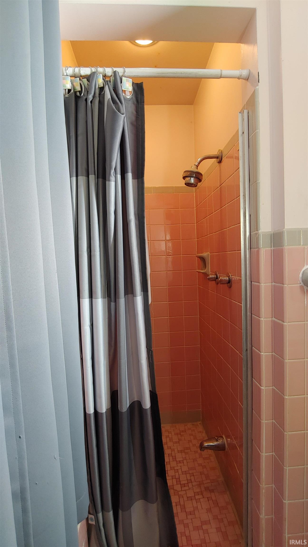 Photo 23 of 4742 TRIER Road