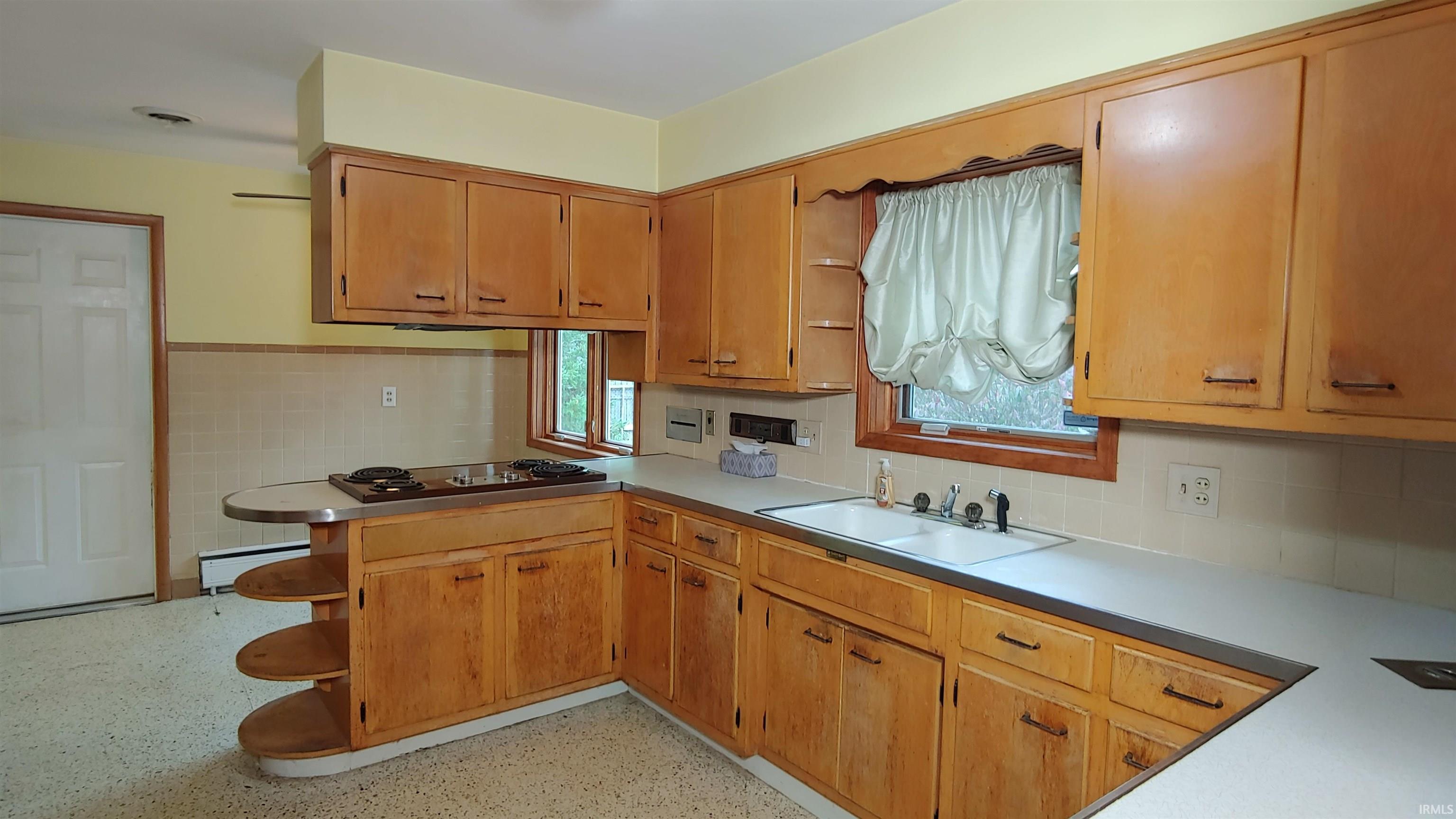 Photo 9 of 4742 TRIER Road