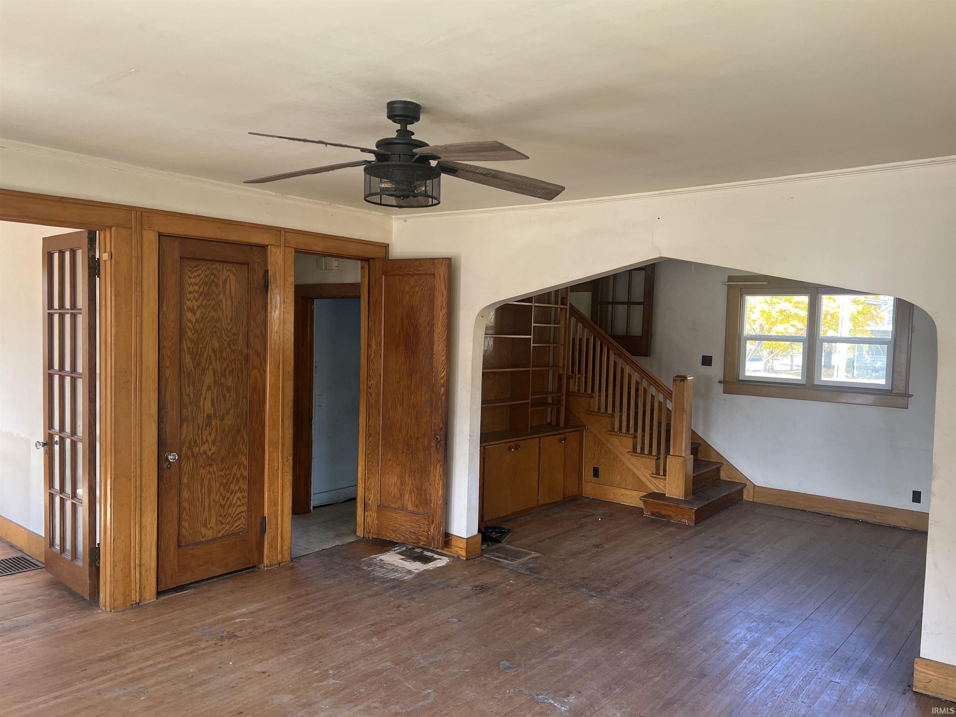 Photo 7 of 922 W Monroe Street