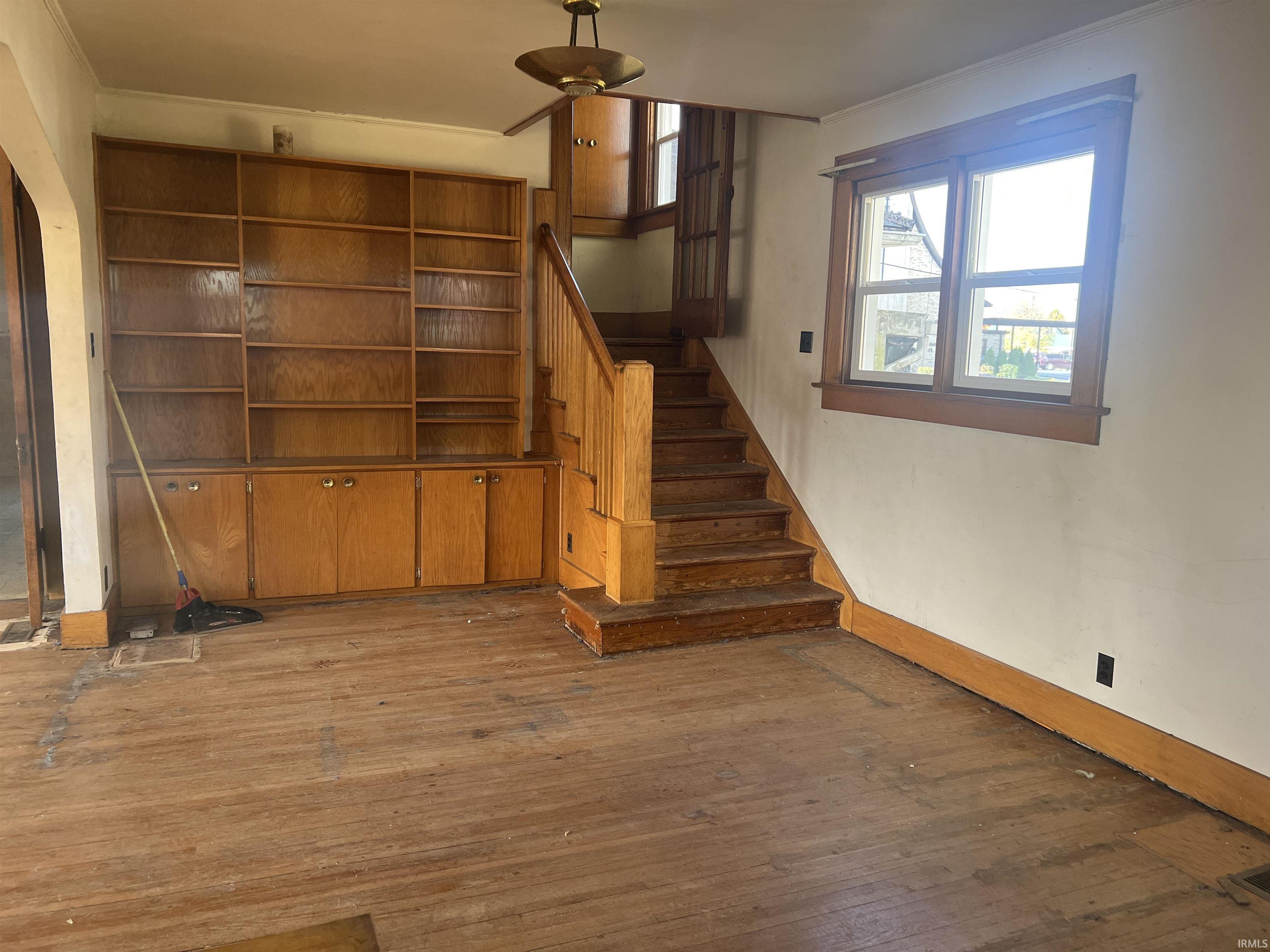 Photo 8 of 922 W Monroe Street