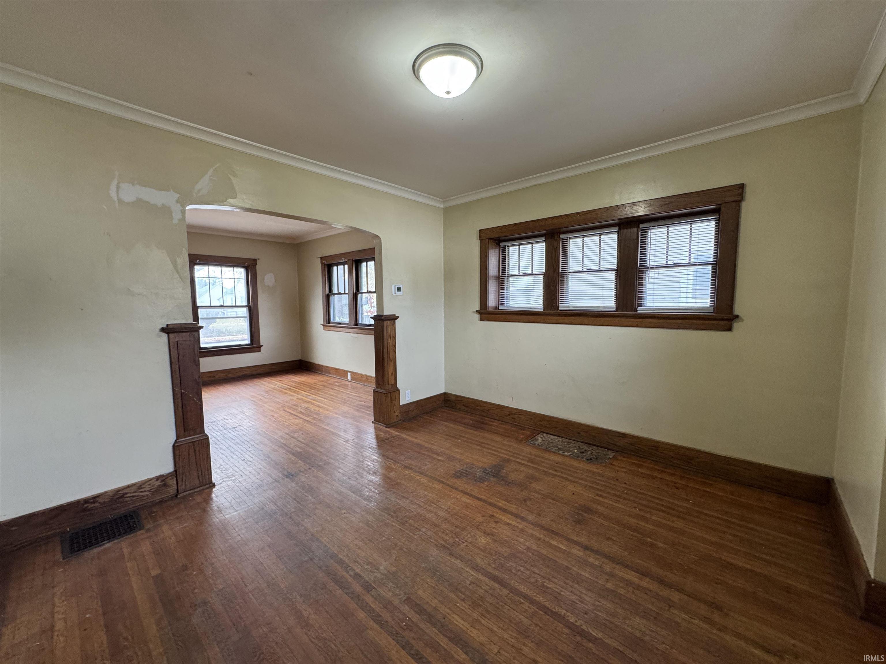 Photo 3 of 604 W State Boulevard