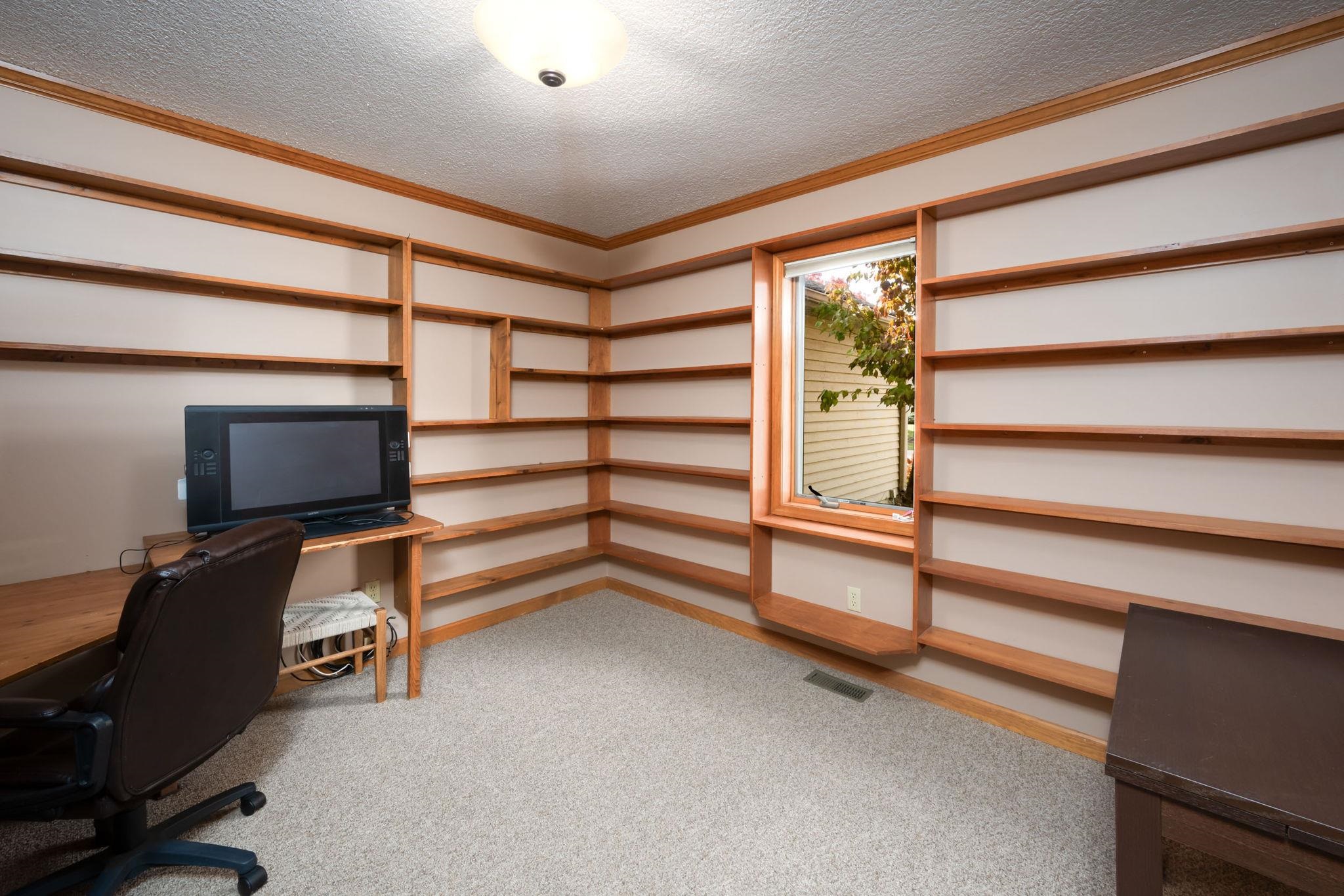 Photo 18 of 2215 Blue Harbor Drive