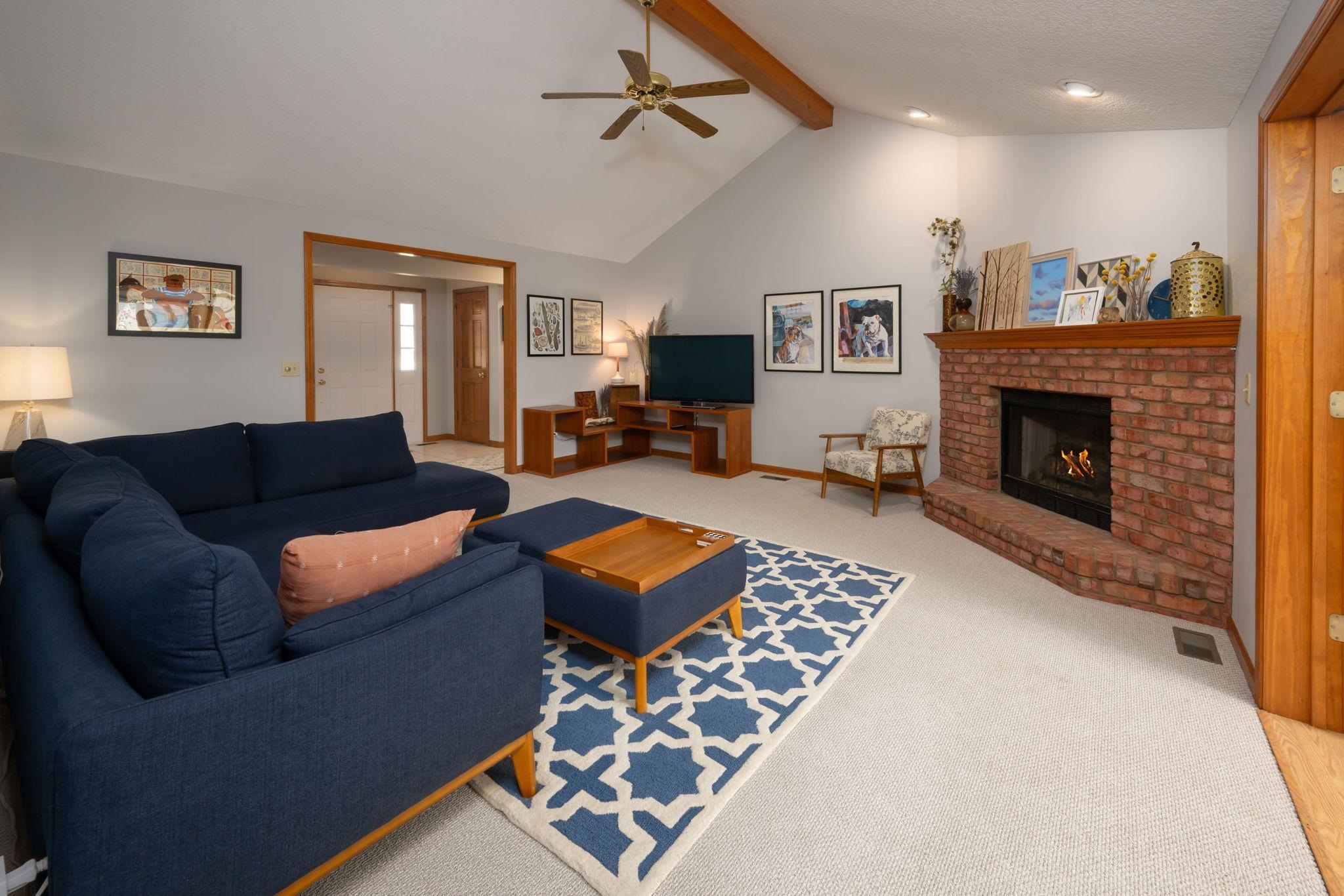 Photo 4 of 2215 Blue Harbor Drive