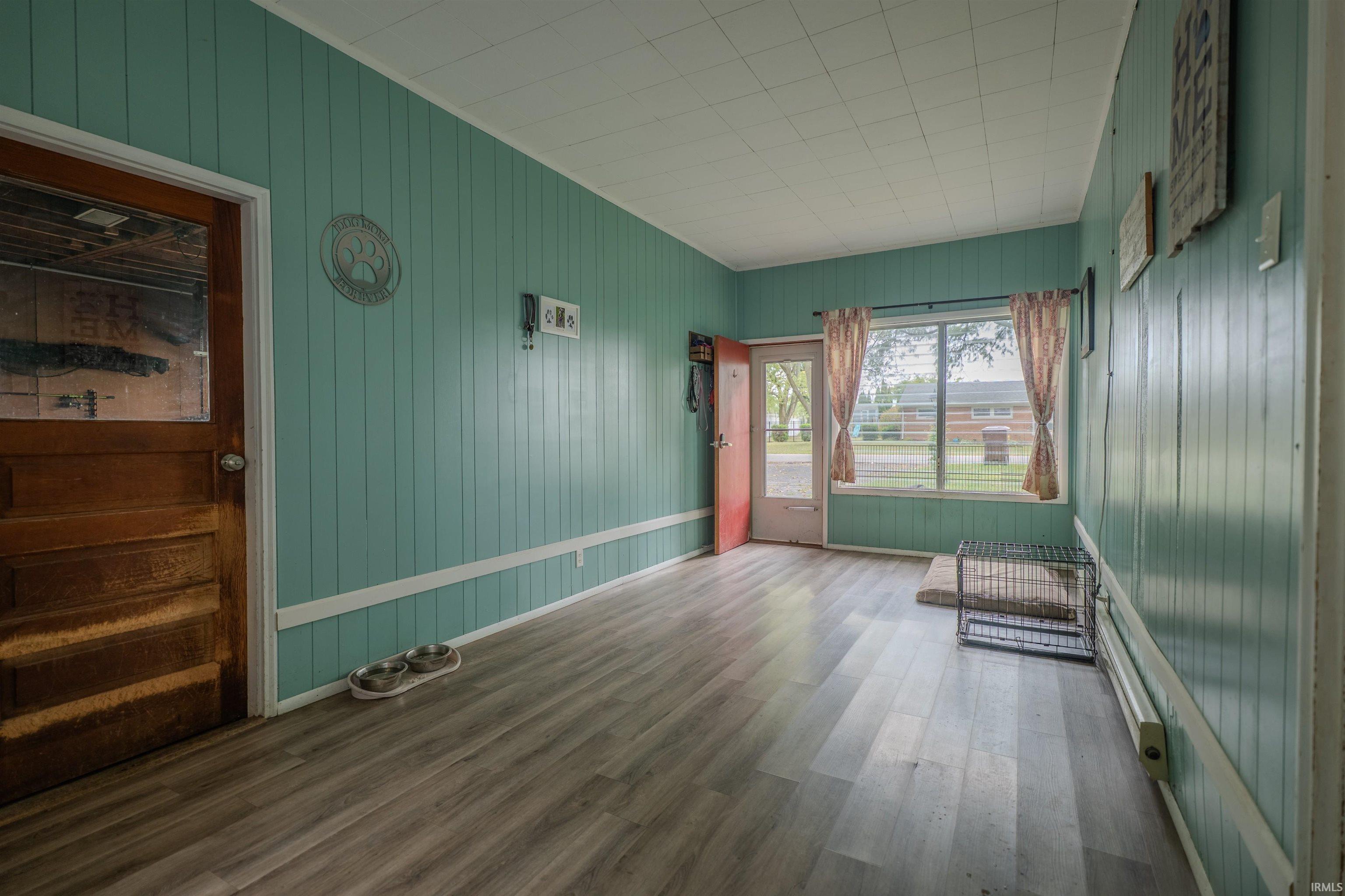 Photo 16 of 602 N Metts Street