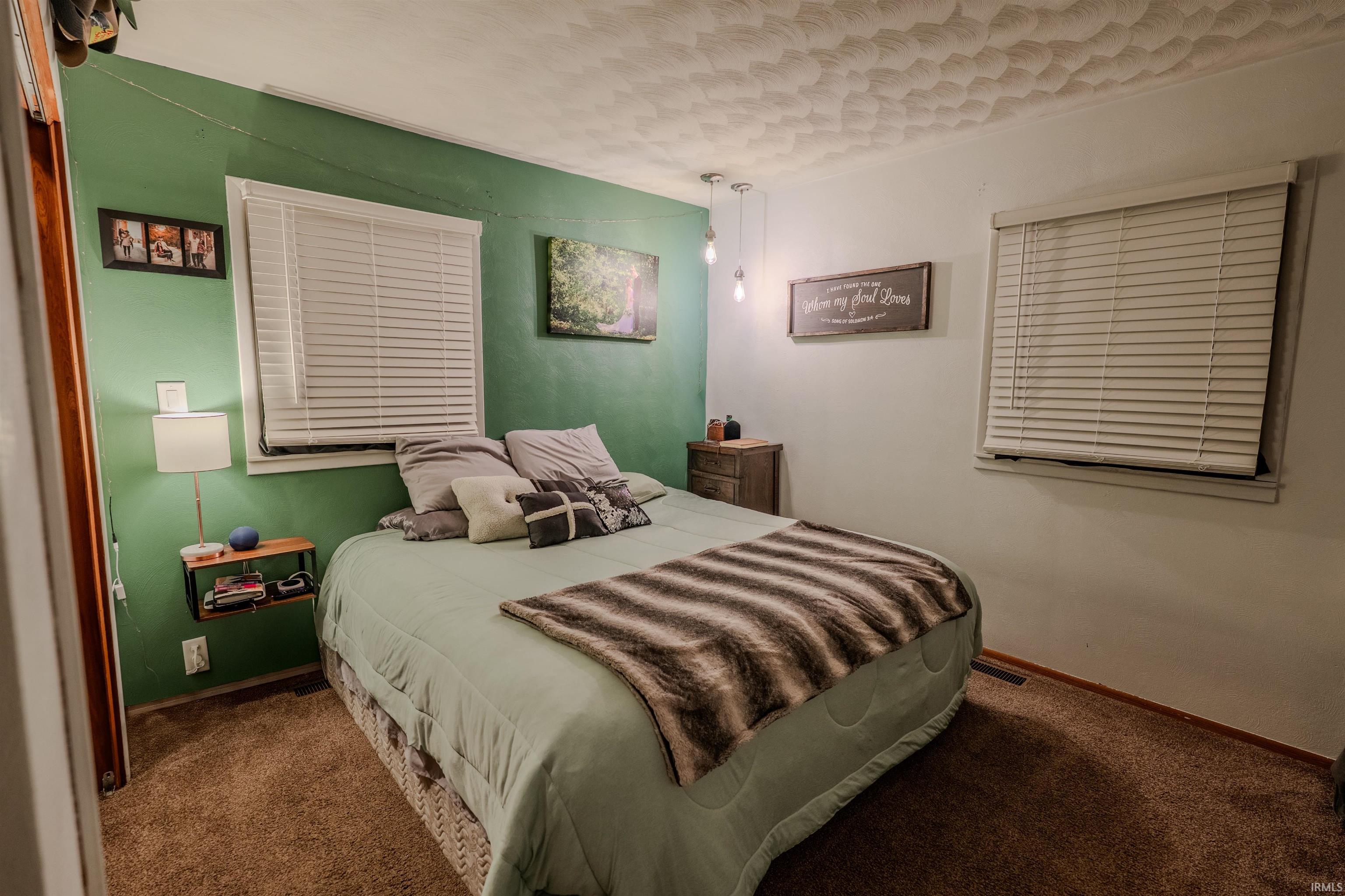 Photo 19 of 602 N Metts Street