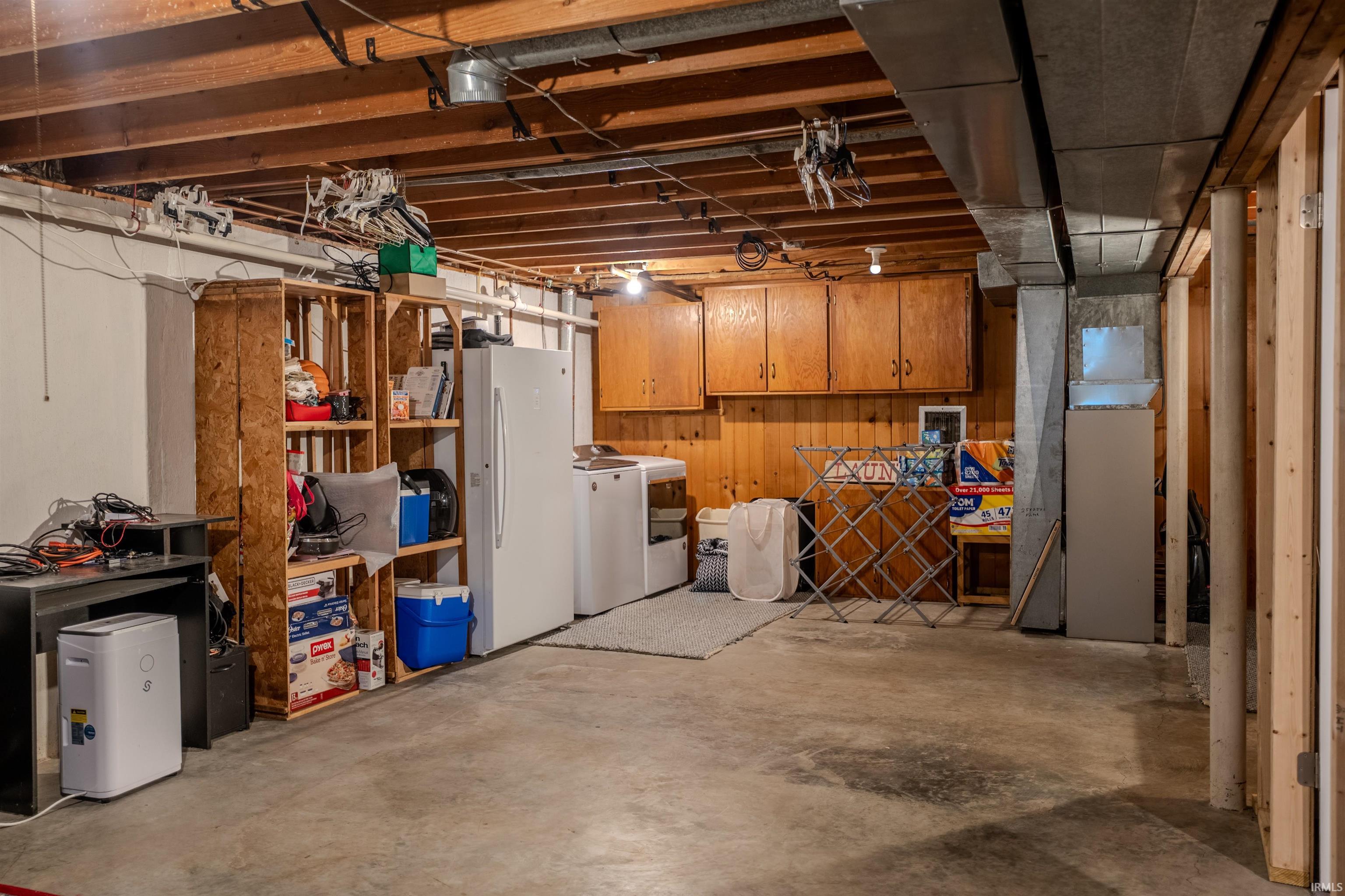 Photo 27 of 602 N Metts Street