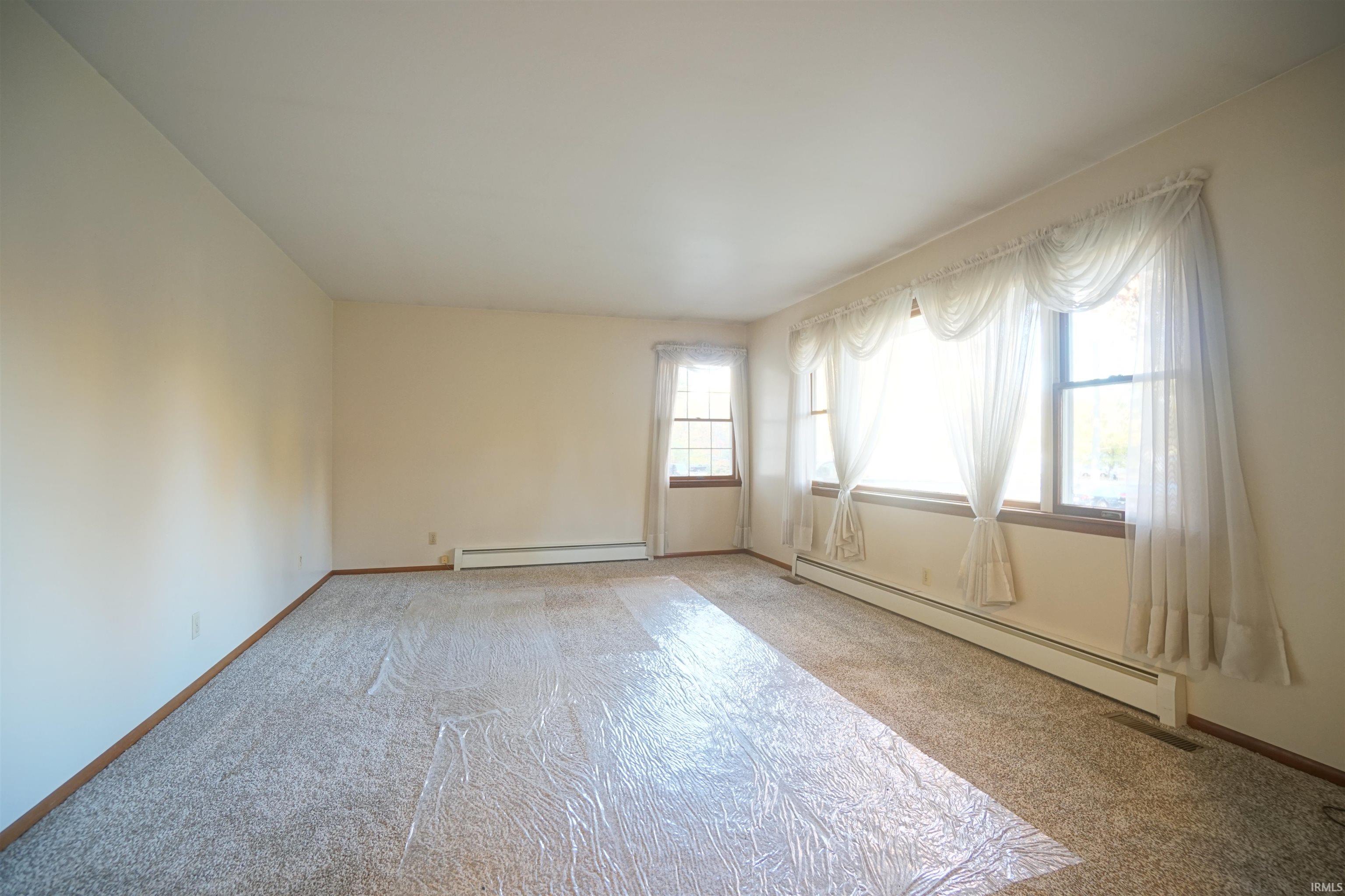 Homes for sale in Warsaw, IN | 2563 S Woodland Trl, Warsaw, IN 46580 | MLS# 202544880