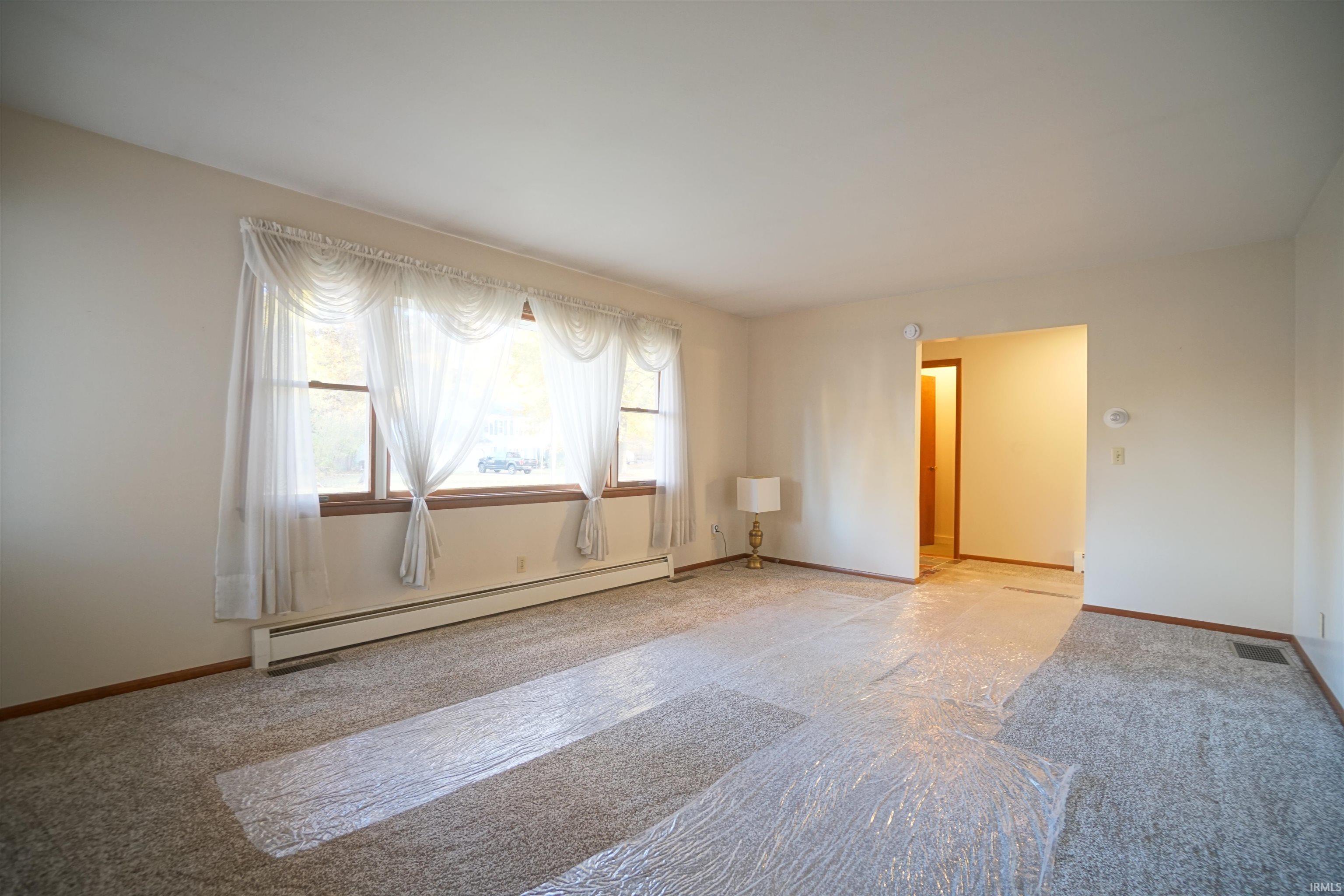 Homes for sale in Warsaw, IN | 2563 S Woodland Trl, Warsaw, IN 46580 | MLS# 202544880