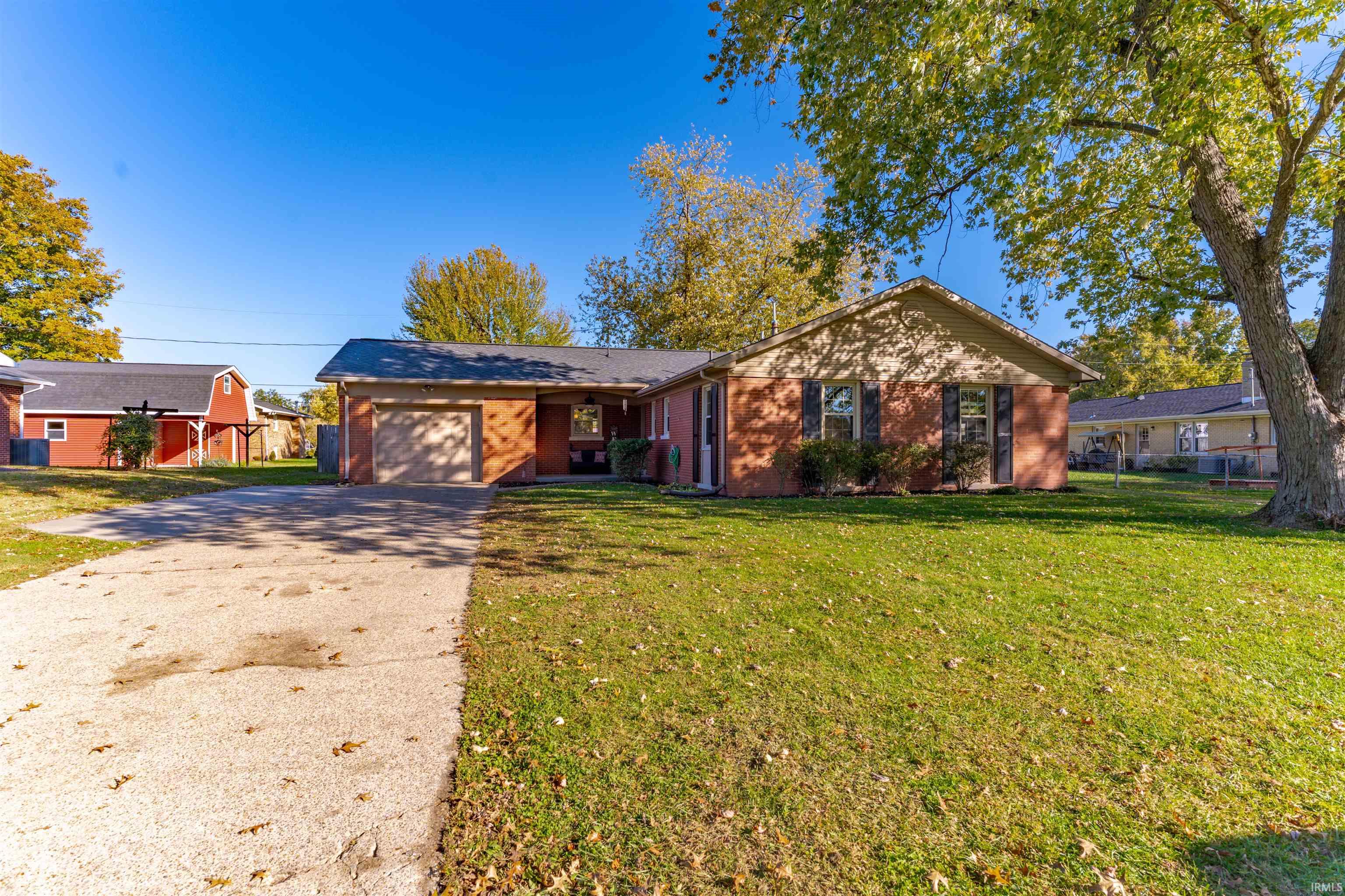 Homes for sale in Mount Vernon, IN | 1606 Robin Ln, Mount Vernon, IN 47620 | MLS# 202544886