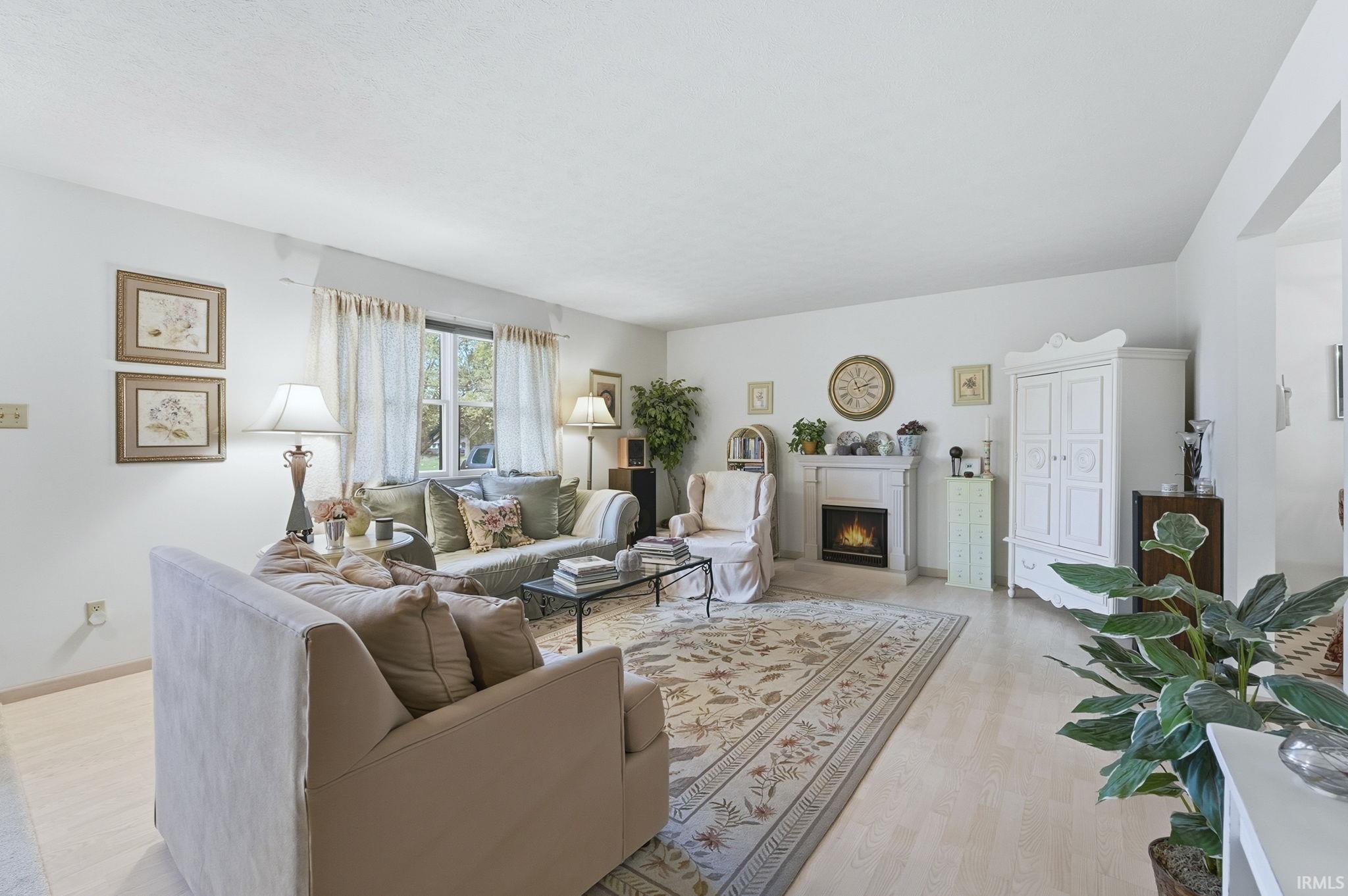 Photo 1 of 1856 S Packerton Road