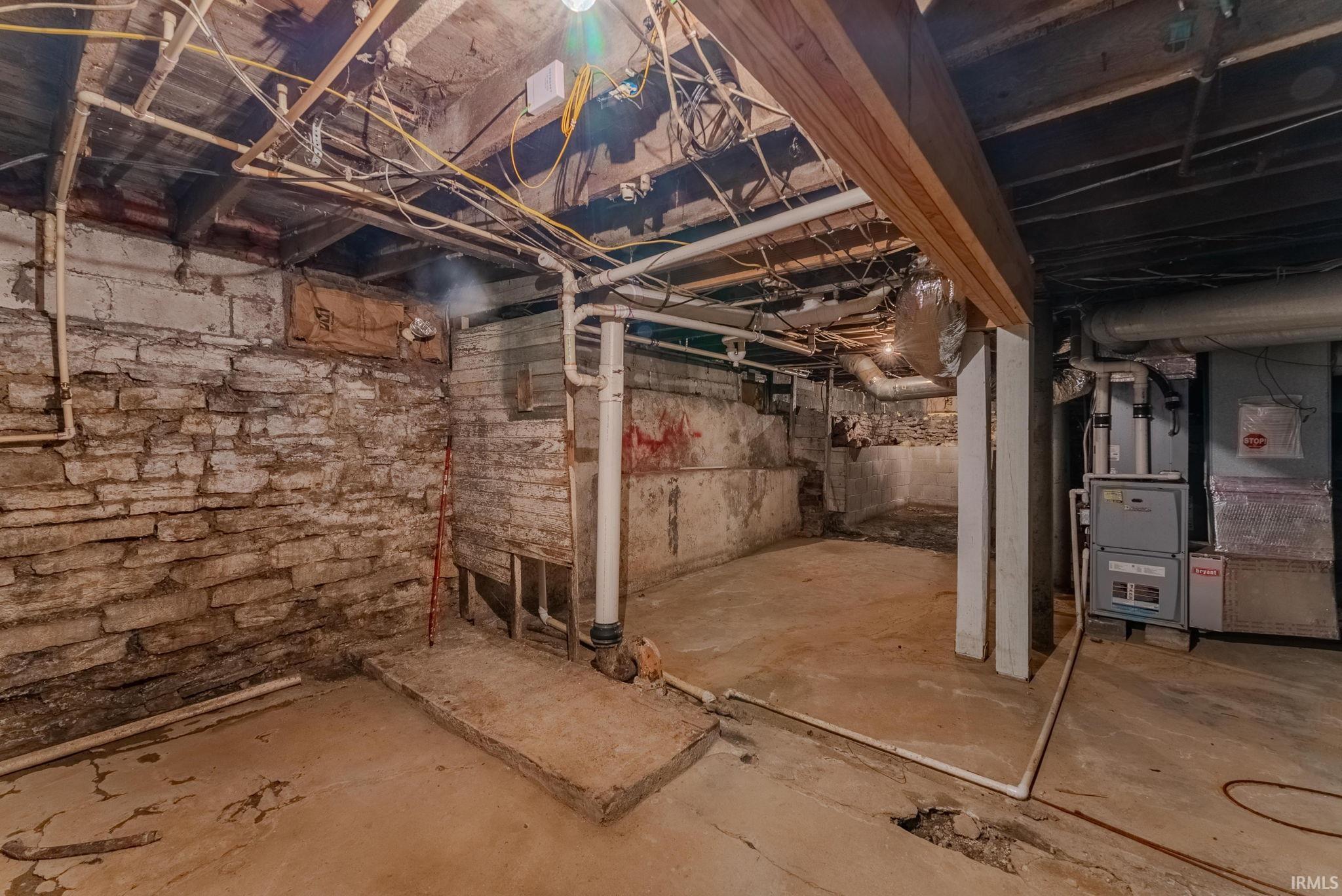 Homes for sale in Wabash, IN | 153 Ferry St, Wabash, IN 46992 | MLS# 202544904