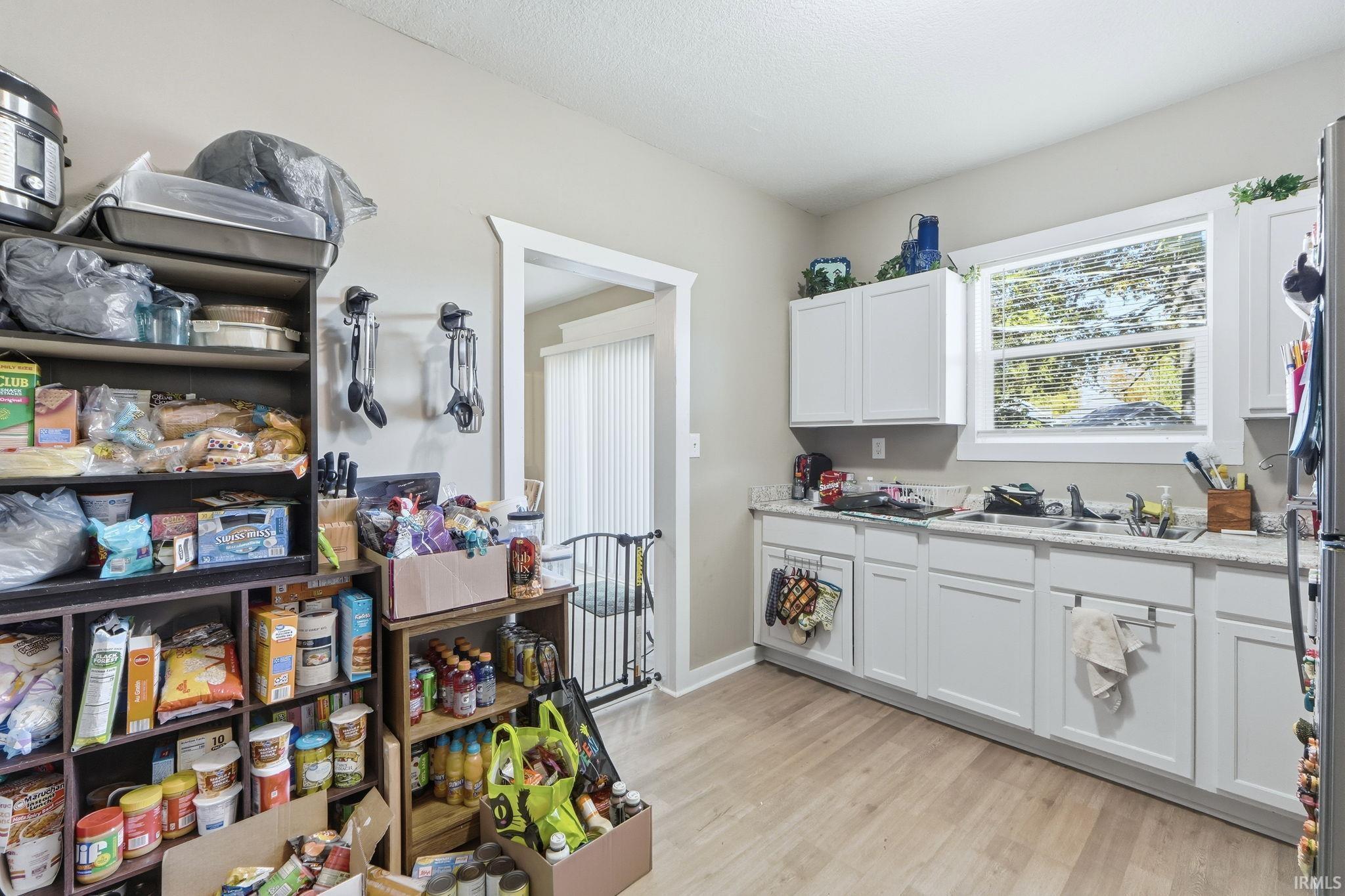 Photo 7 of 1218 W Wildwood Avenue