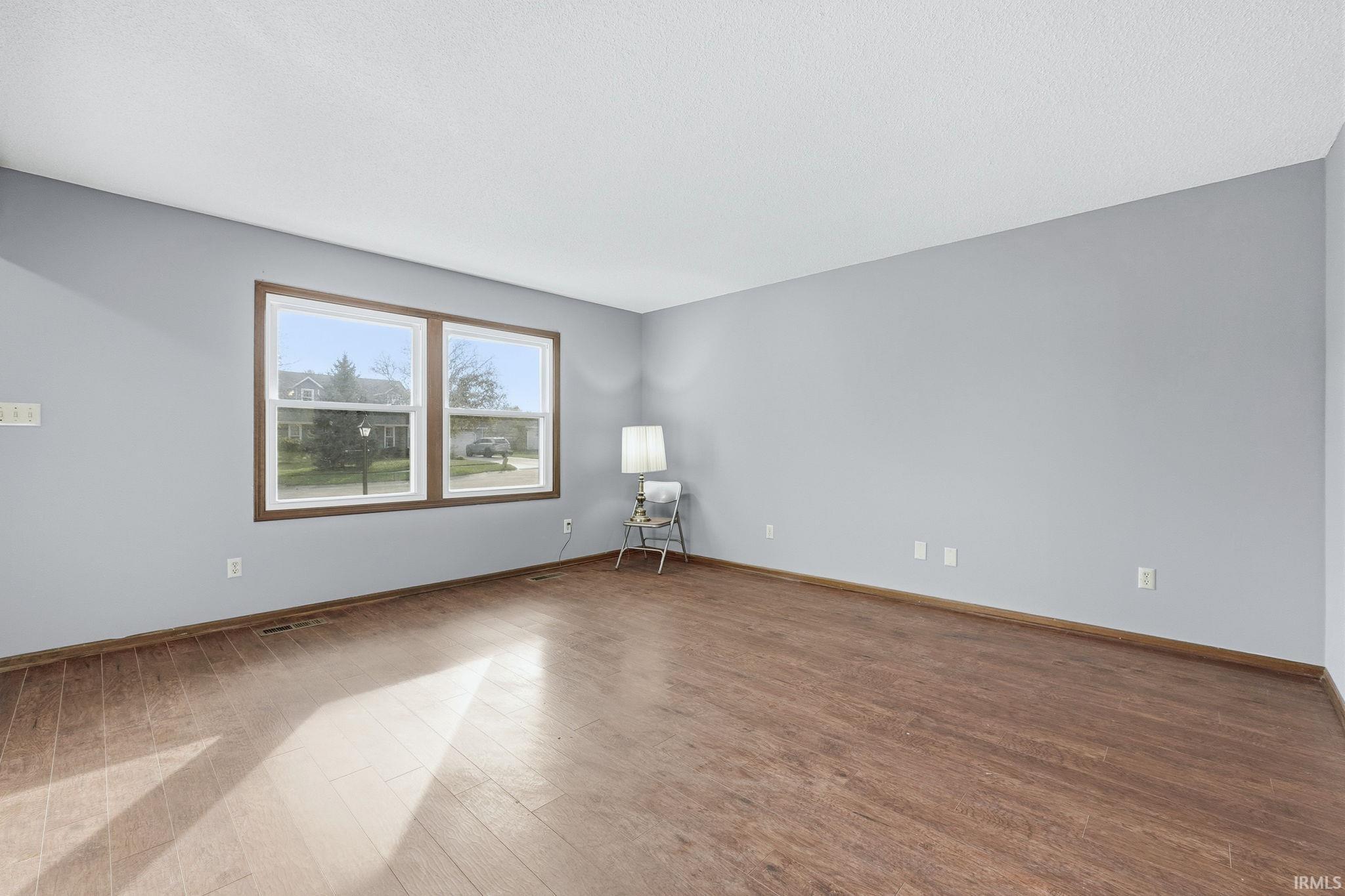 Photo 4 of 8513 Maple Bluff Court