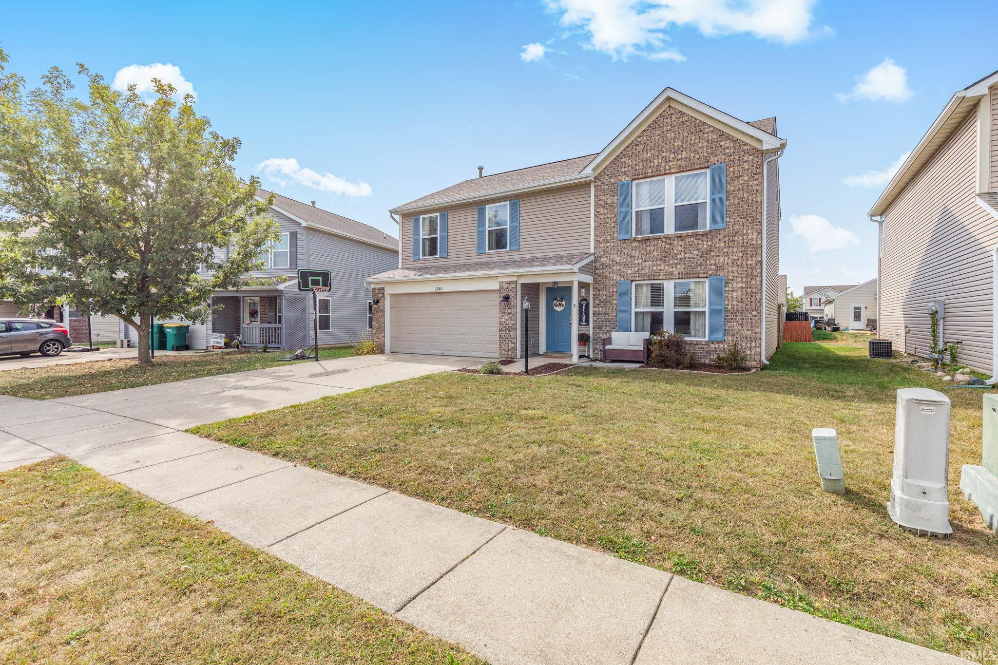 Homes for sale in Lebanon, IN | 1540 Round Lake Ct, Lebanon, IN 46052 | MLS# 202544925