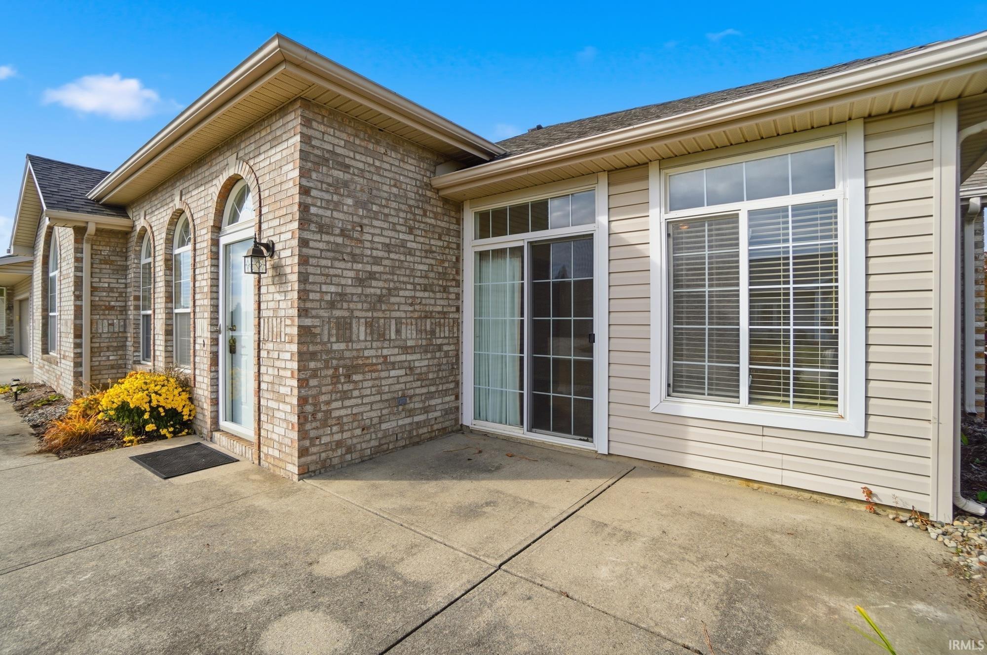 Homes for sale in Fort Wayne, IN | 12163 Long Meadow Pkwy, Fort Wayne, IN 46818 | MLS# 202544941