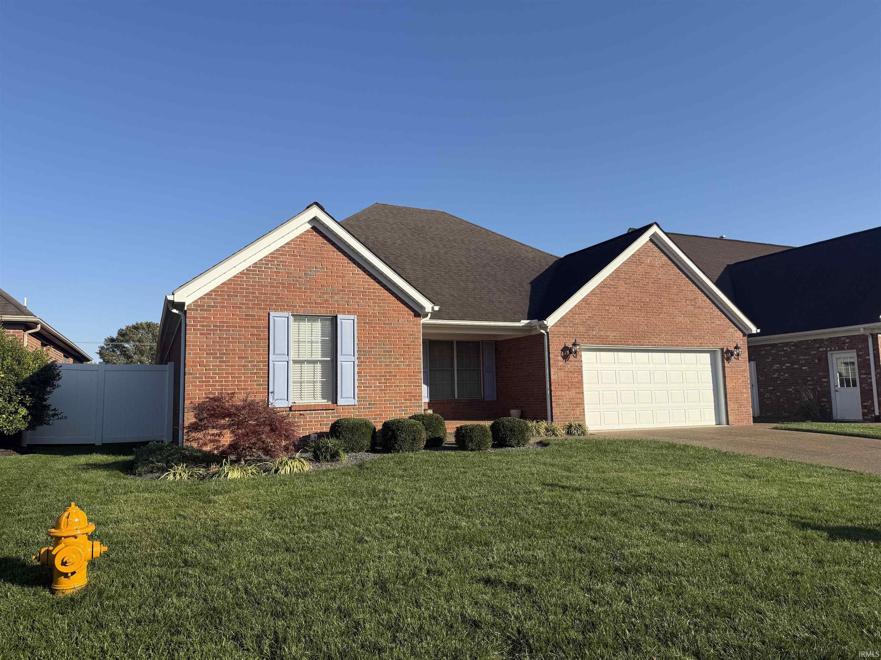 Homes for sale in Evansville, IN | 5829 Porterfield Dr, Evansville, IN 47711 | MLS# 202544952