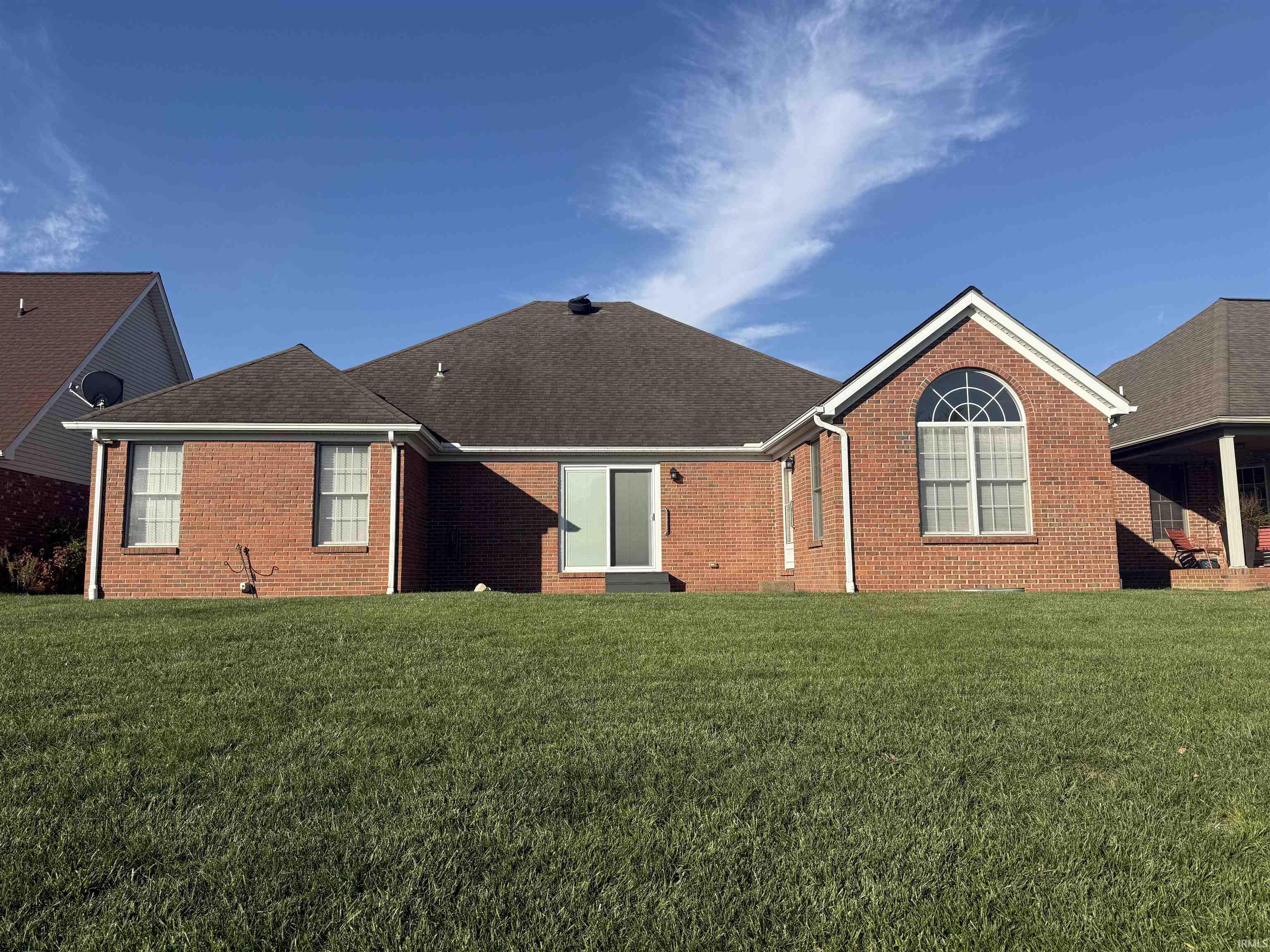 Homes for sale in Evansville, IN | 5829 Porterfield Dr, Evansville, IN 47711 | MLS# 202544952