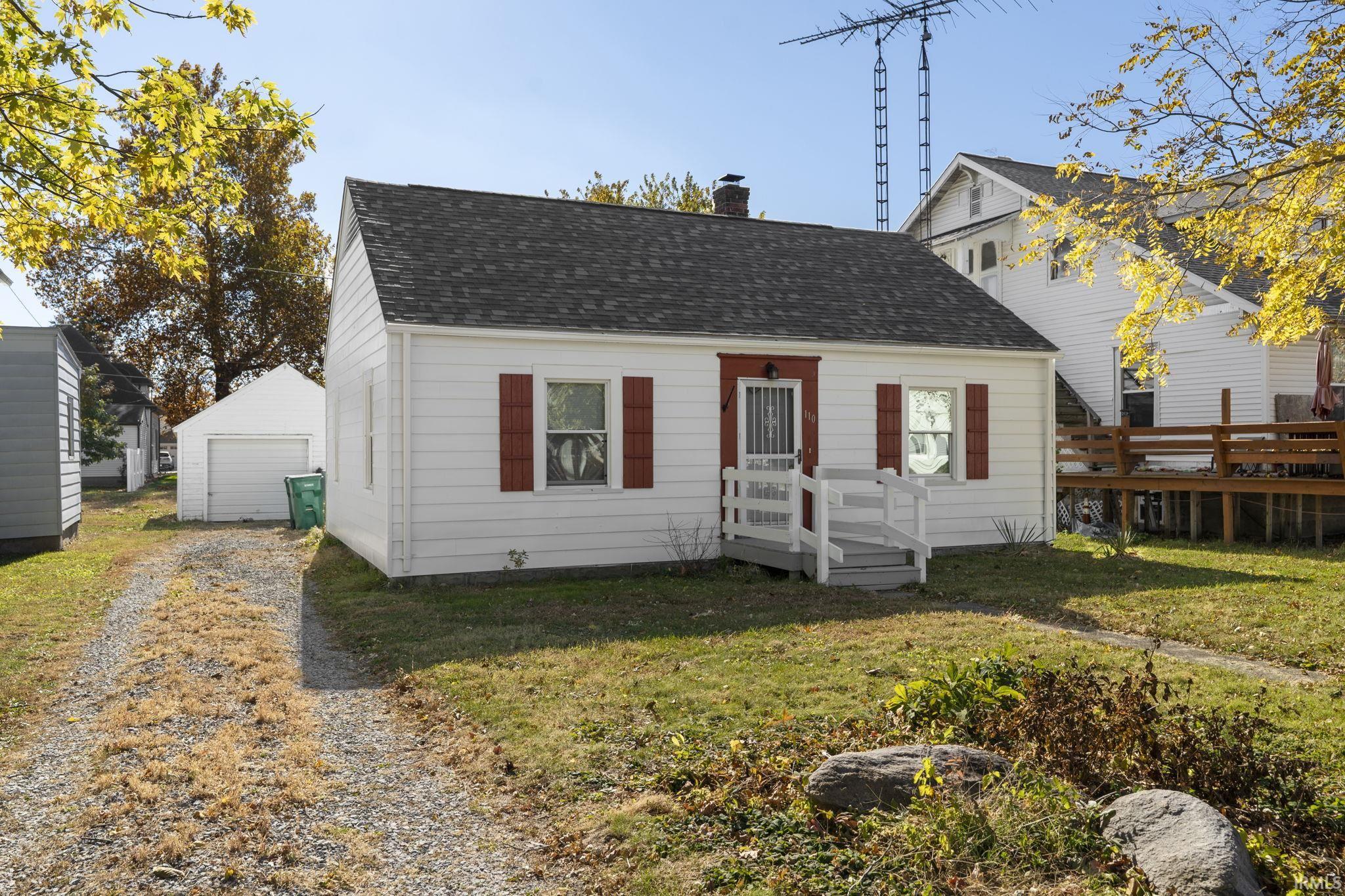 Homes for sale in Otterbein, IN | 110 E Peterson St, Otterbein, IN 47970 | MLS# 202544975