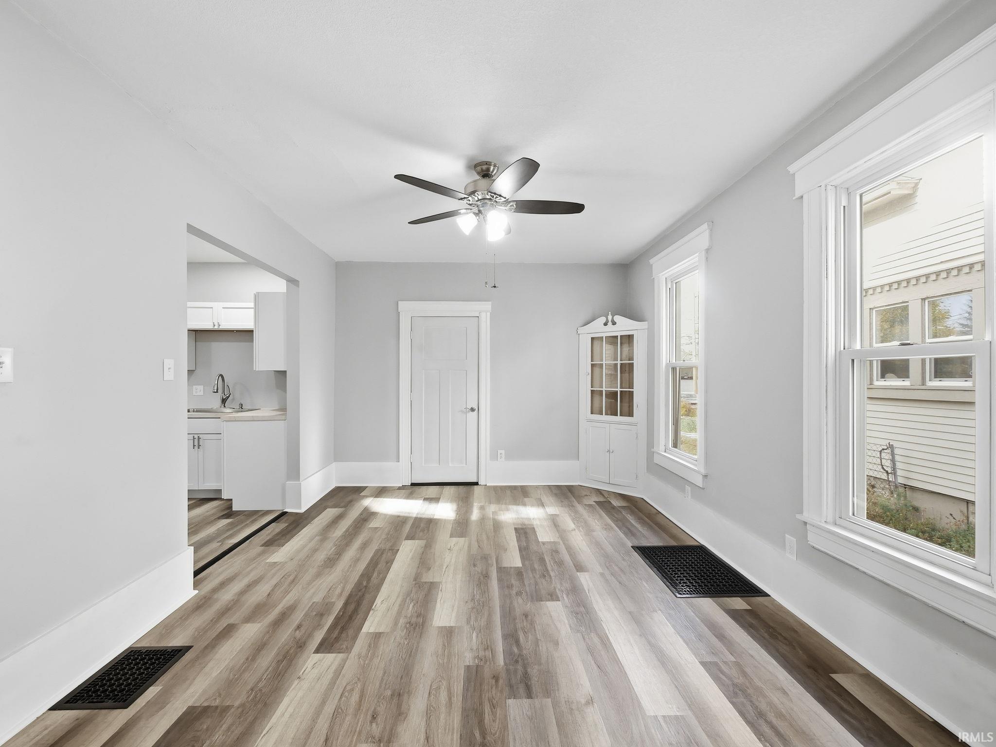 Photo 8 of 3222 Beaver Avenue