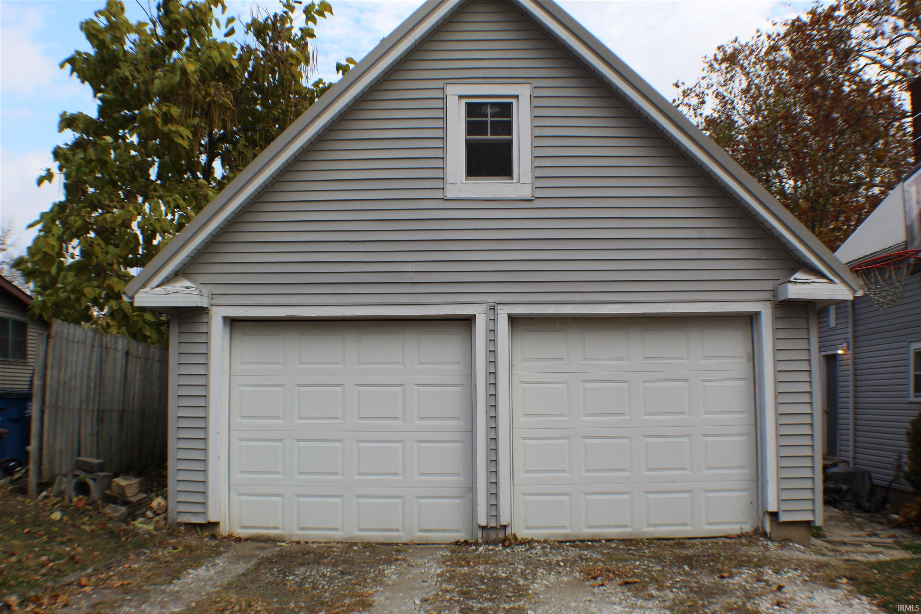 Photo 2 of 739 Congress Street