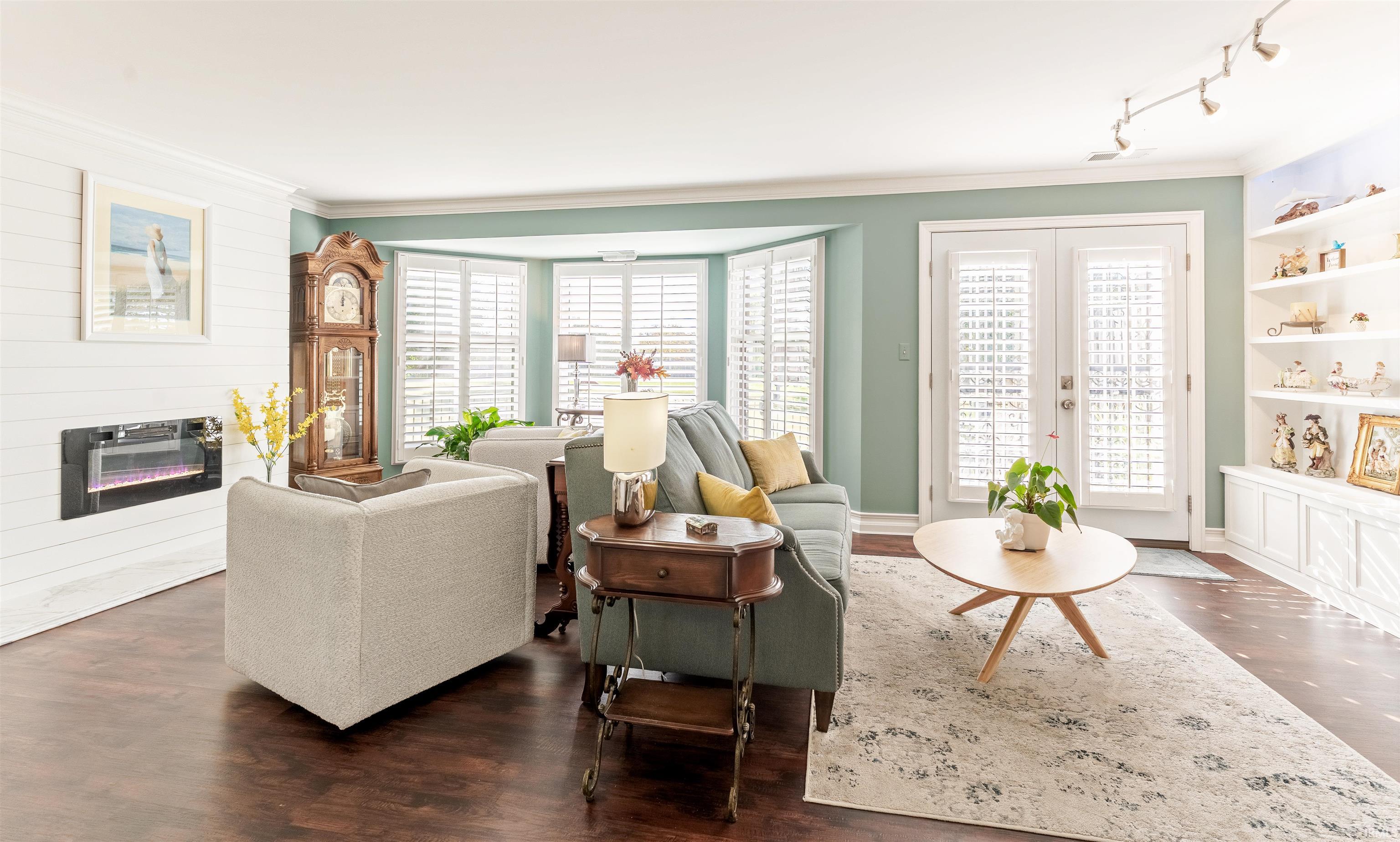 Homes for sale in Evansville, IN | 113 Hartin Dr, Evansville, IN 47711 | MLS# 202545001