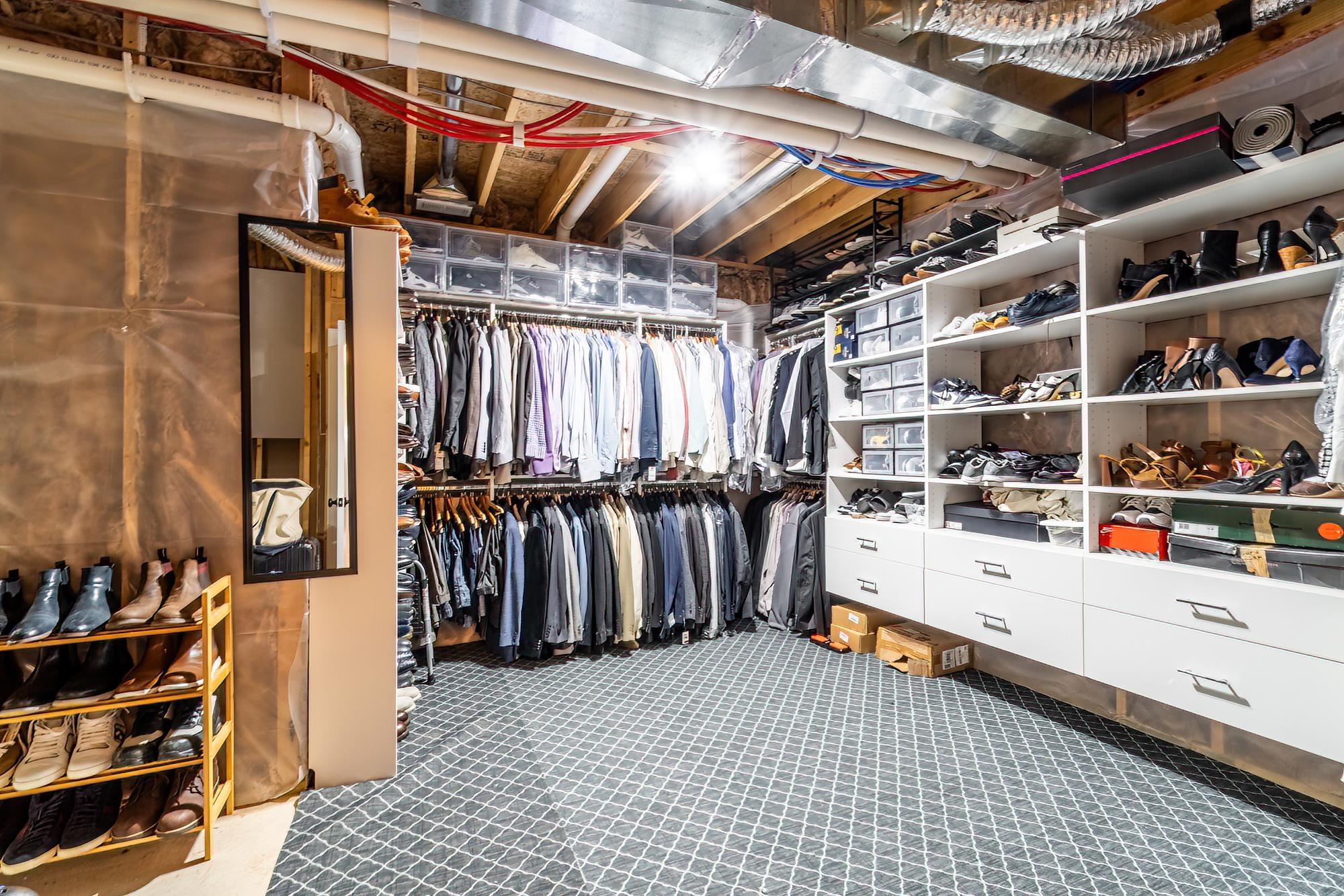 Photo 32 of 6161 Bateleur Court